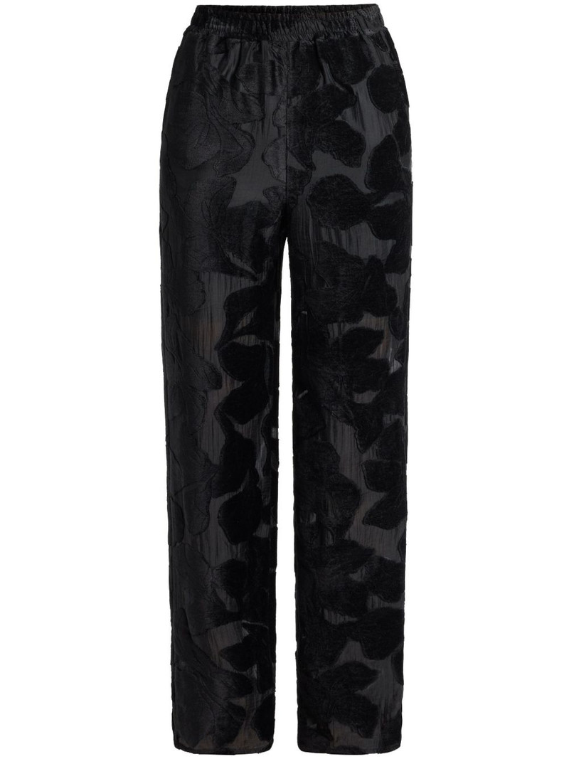 Pares trousers 1