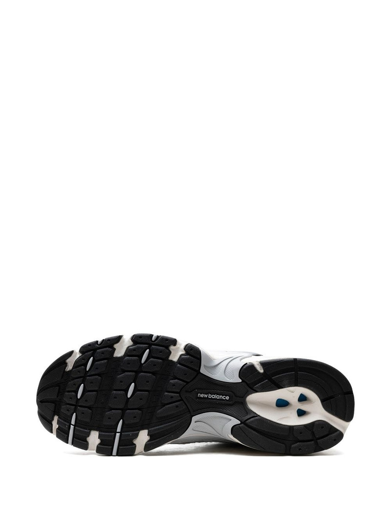 530 "White/Black" sneakers 4