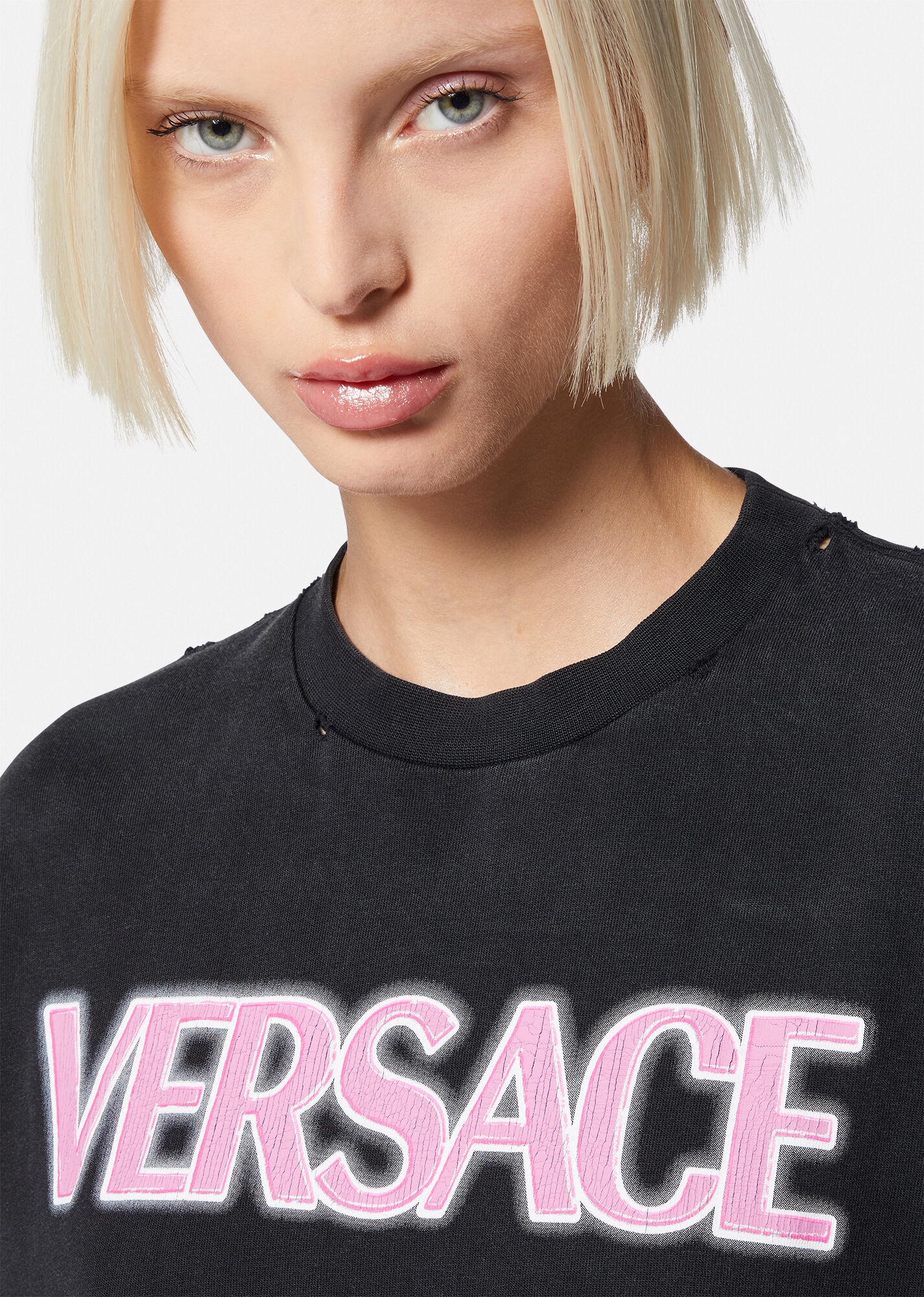 Distressed Logo T-shirt - 5