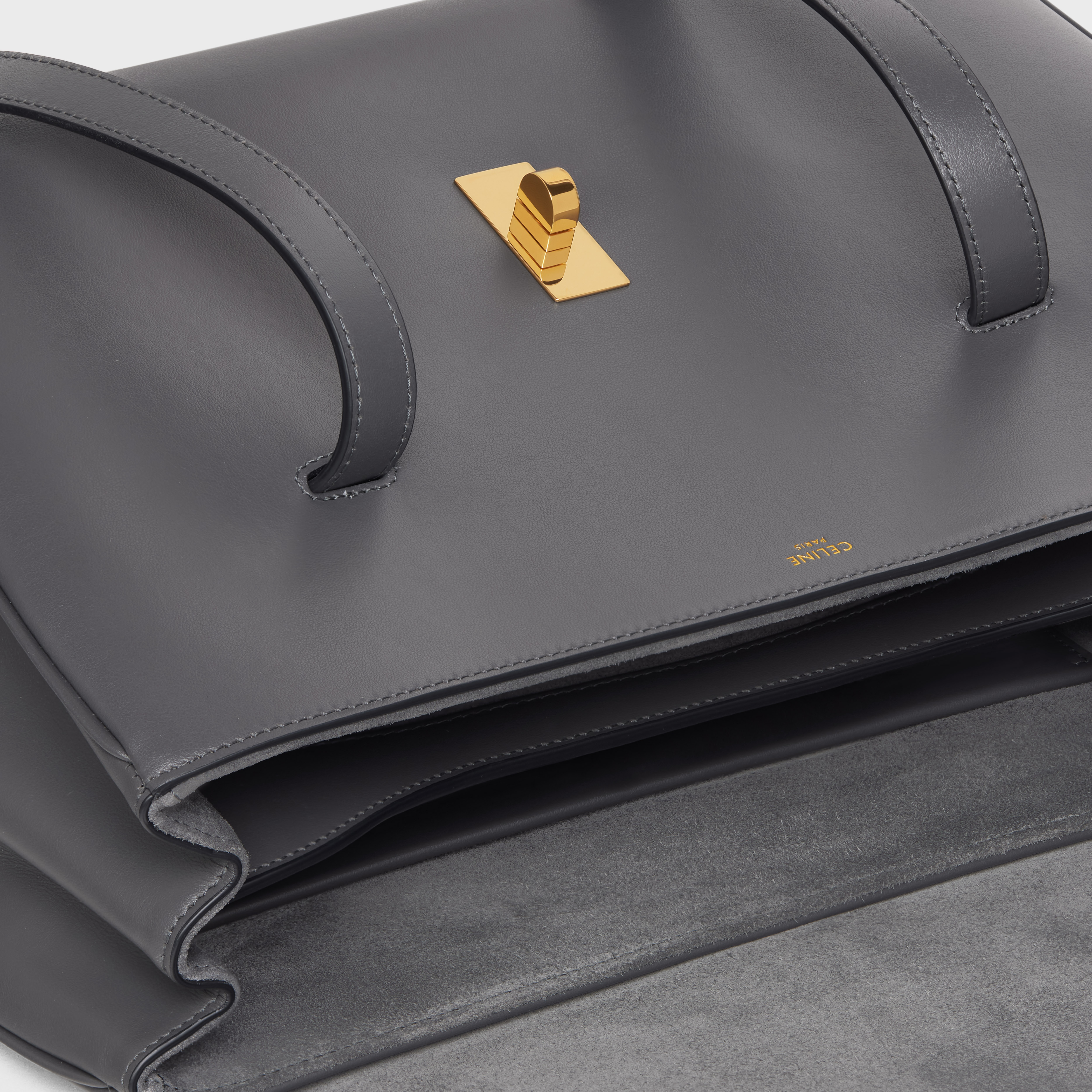 Medium Soft 16 Bag in Smooth Calfskin - 4