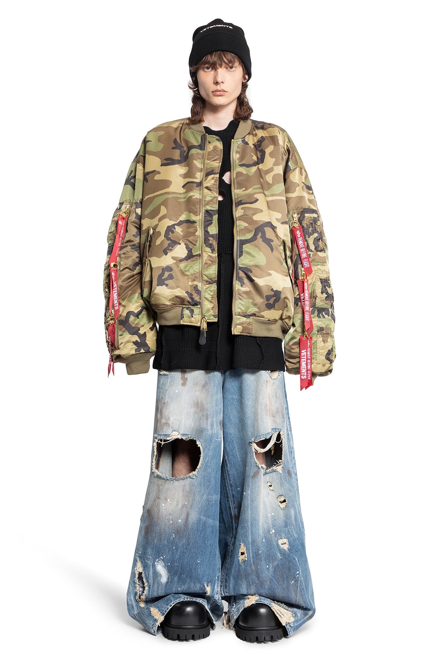 新品 VETEMENTS × ALPHA CAMO Bomber JKT Vetements Alpha industries x vetements bomber jacket
