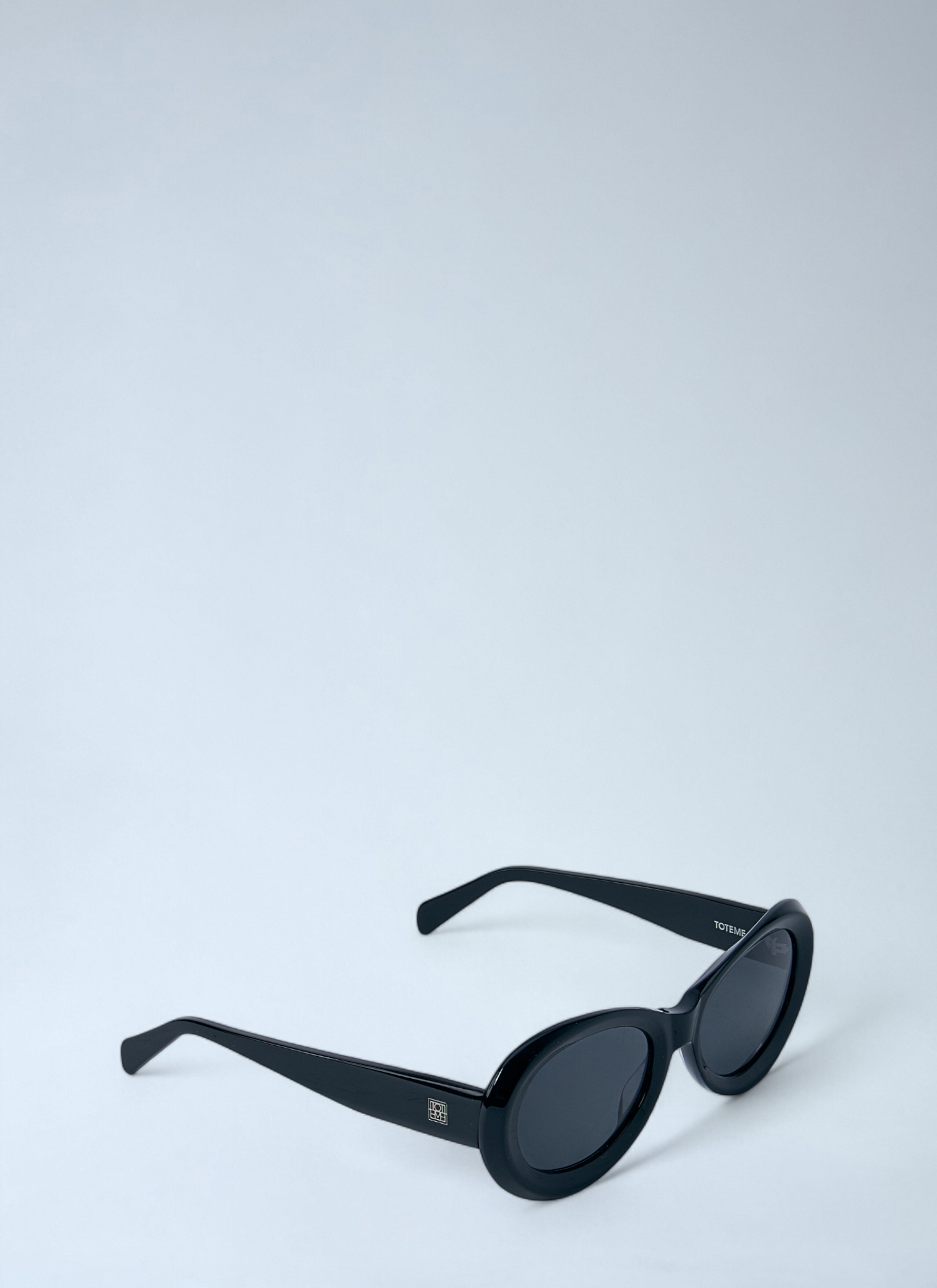 Oval Sunglasses - 2