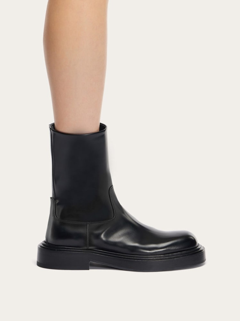 FERRAGAMO ANKLE BOOT outlook