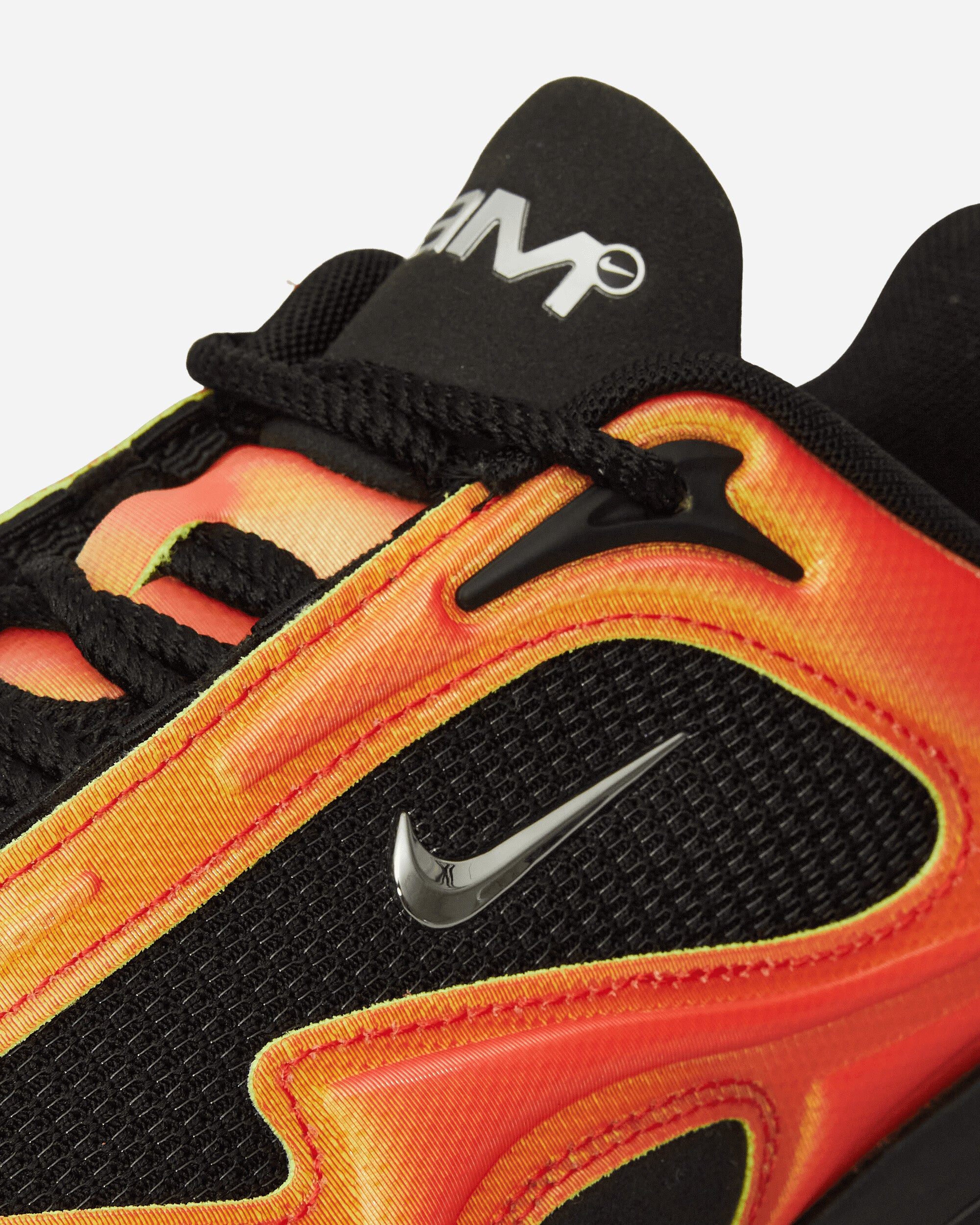 Women's Air Max Muse Sneakers Black / Bright Crimson - 6