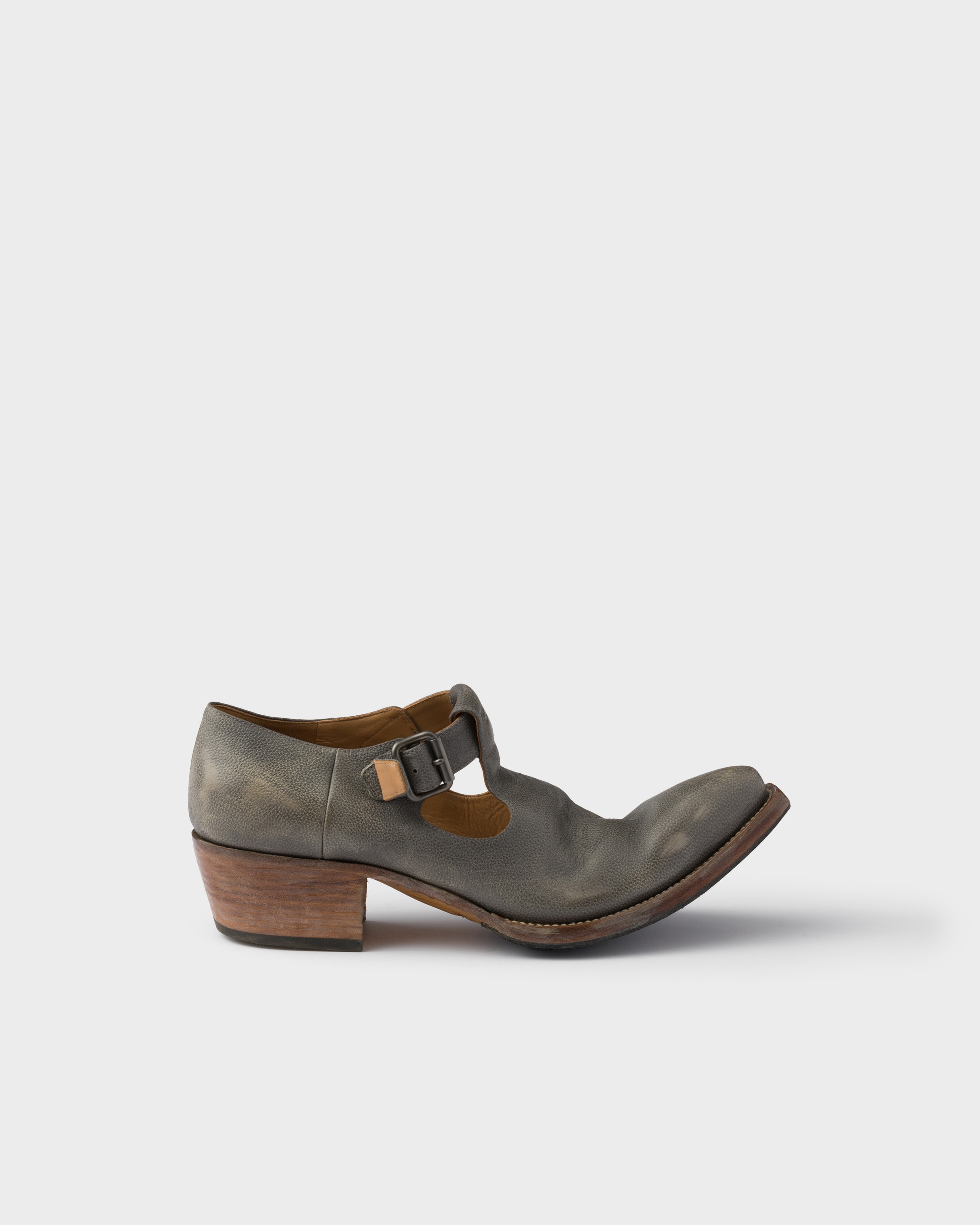 Antiqued leather shoes with buckle - 2