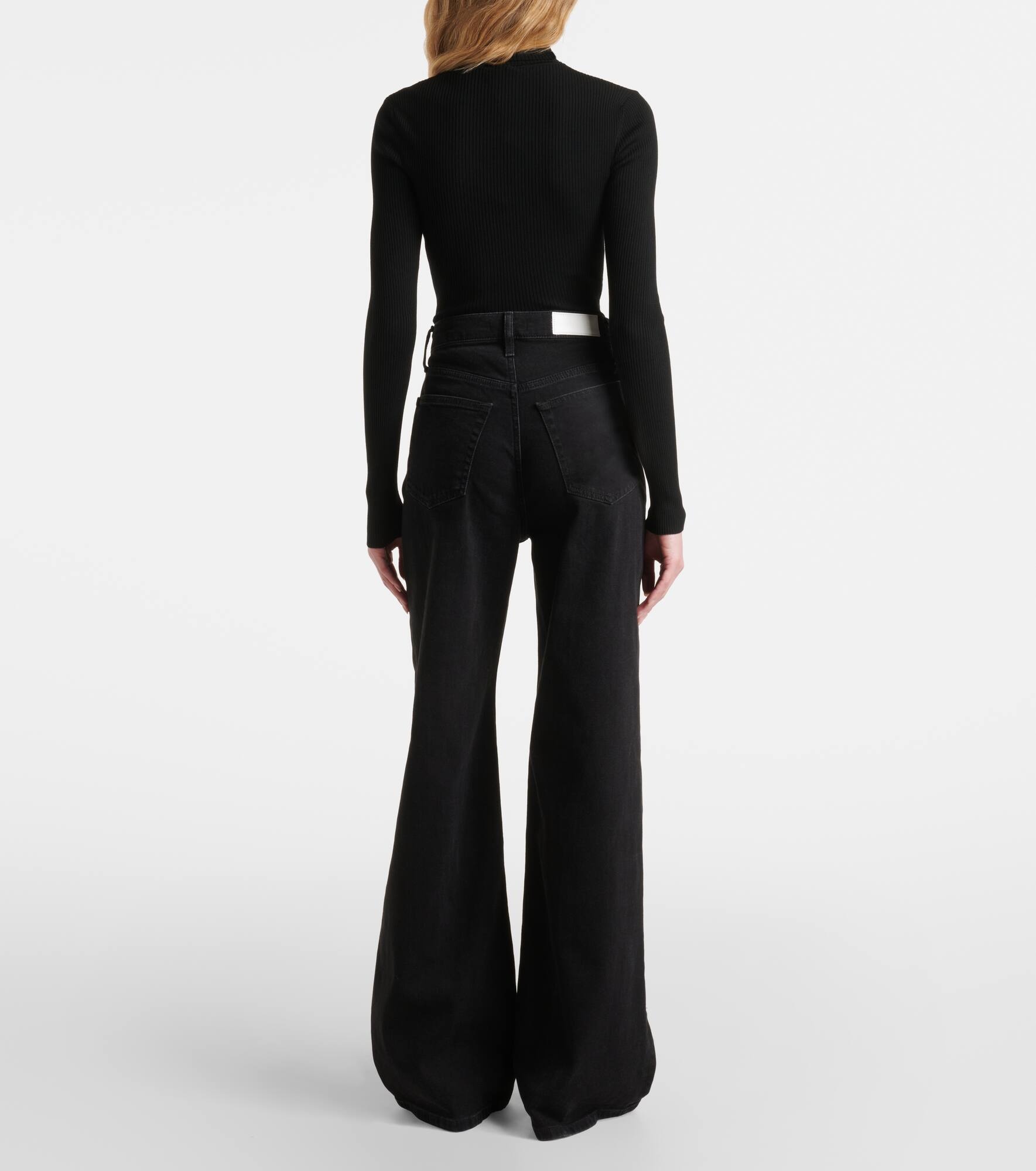High-rise wide-leg jeans - 3
