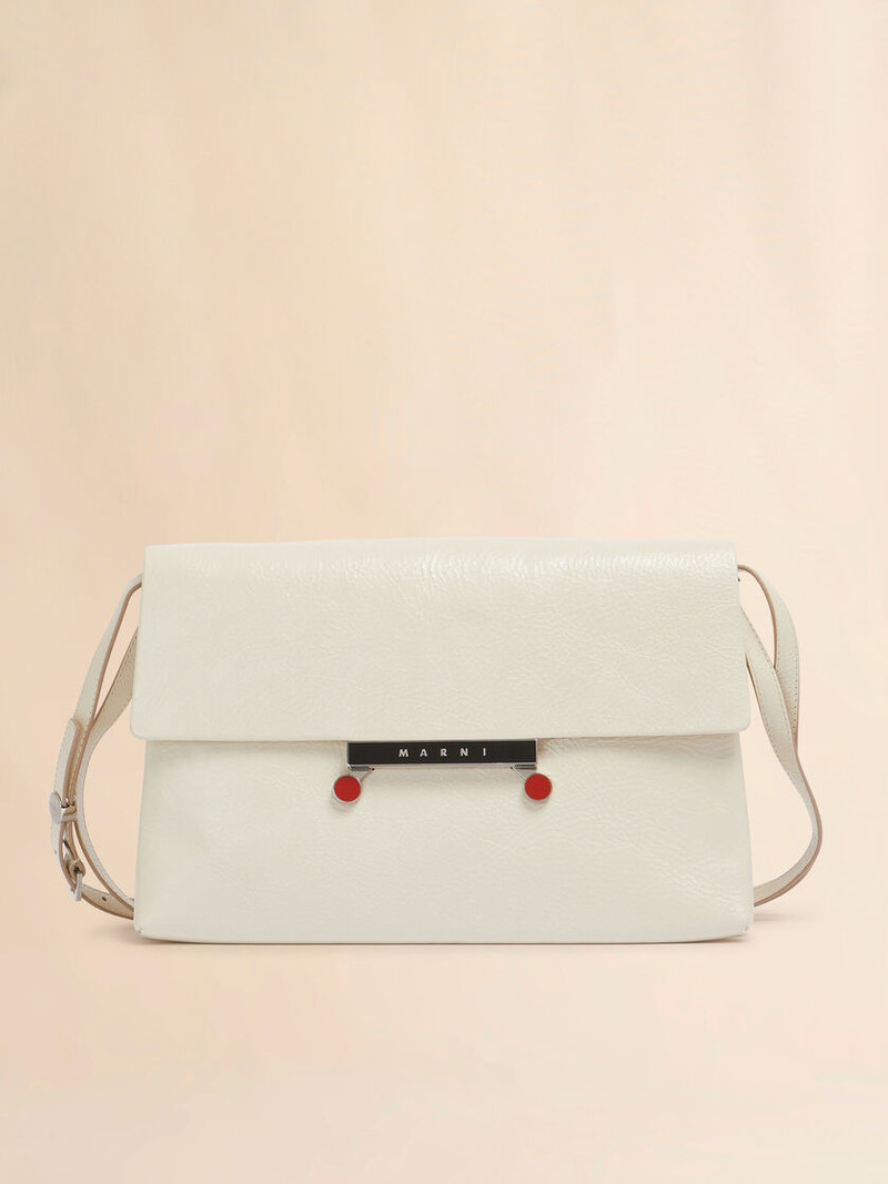 CREAM CRAQUELÉ PATENT LEATHER MEDIUM ENVELOPE BAG 1