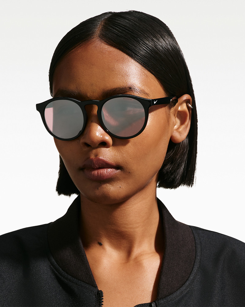 Nike Nike Swerve Team Road Tint outlook