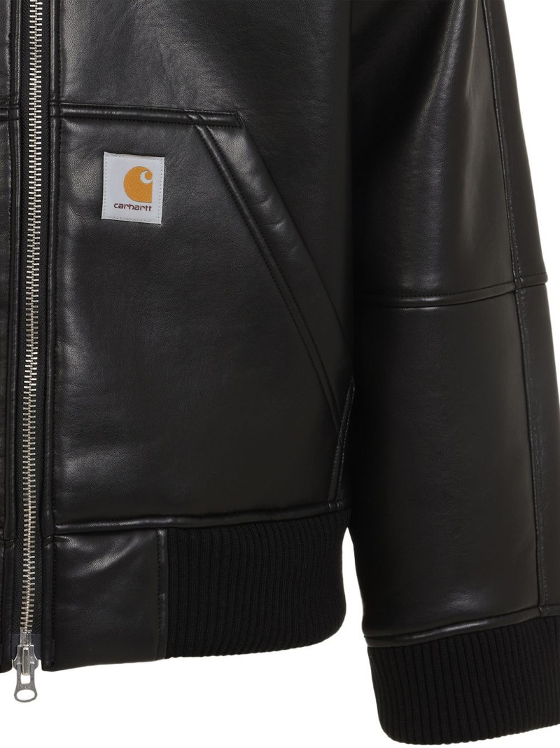 zip-fastening jacket 4