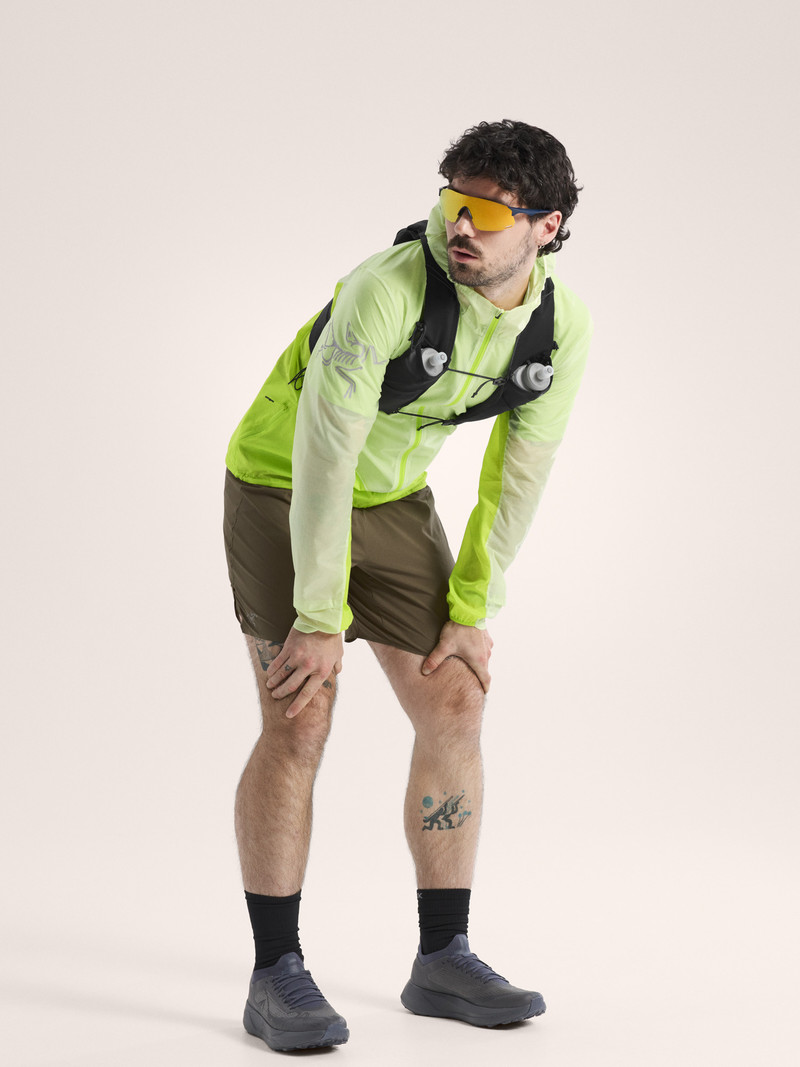 Arc'teryx Norvan Windshell Hoody outlook
