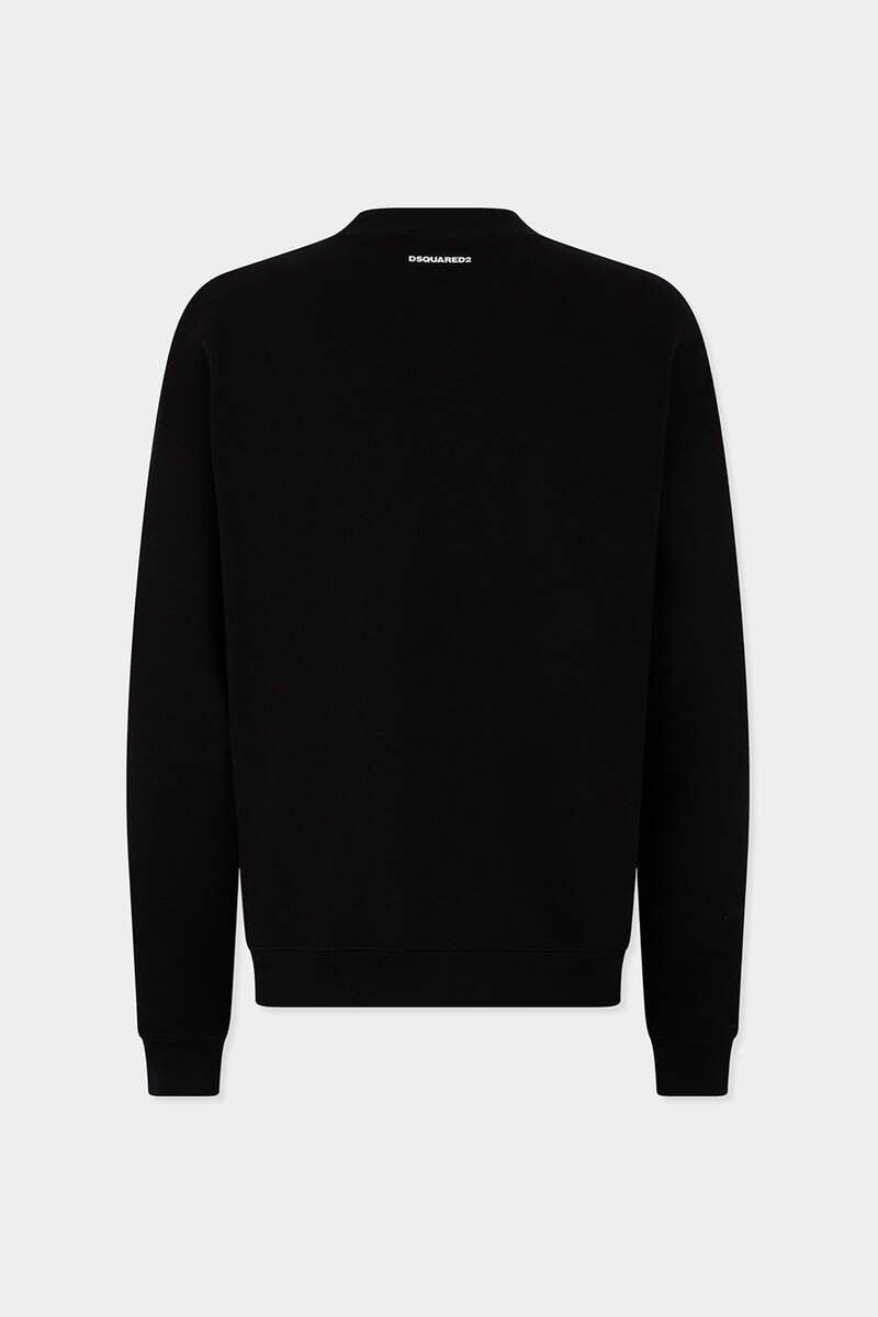 DSQUARED2 ICONIQUE RELAX FIT CREWNECK outlook