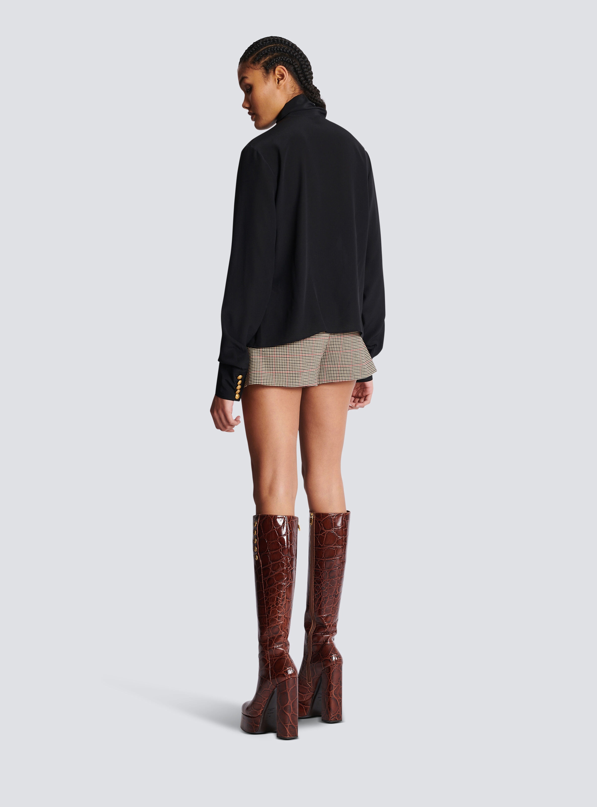 Crepe shirt with bow collar - 4
