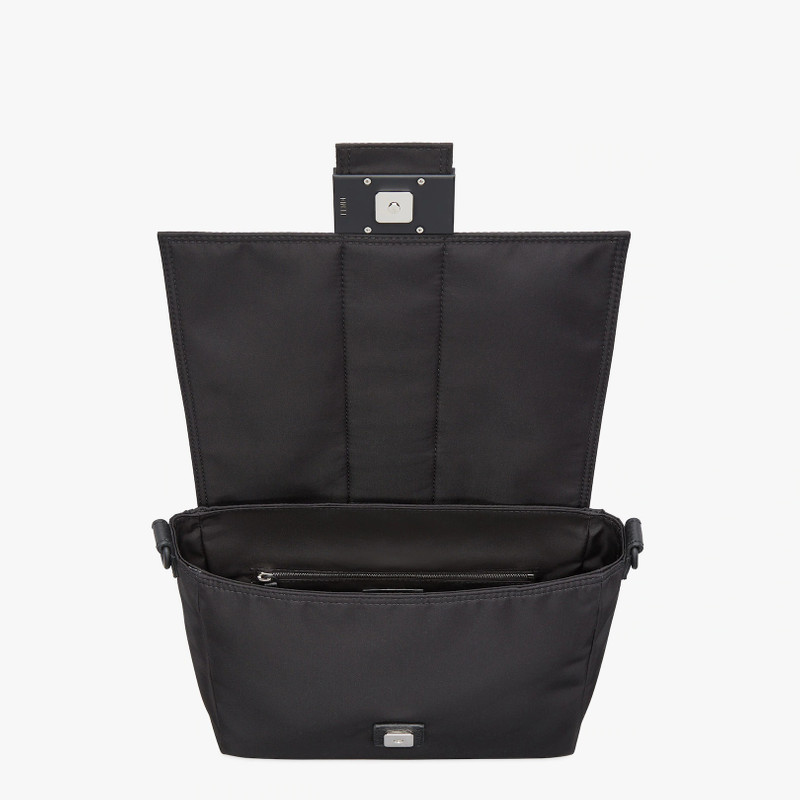 Black nylon bag 4