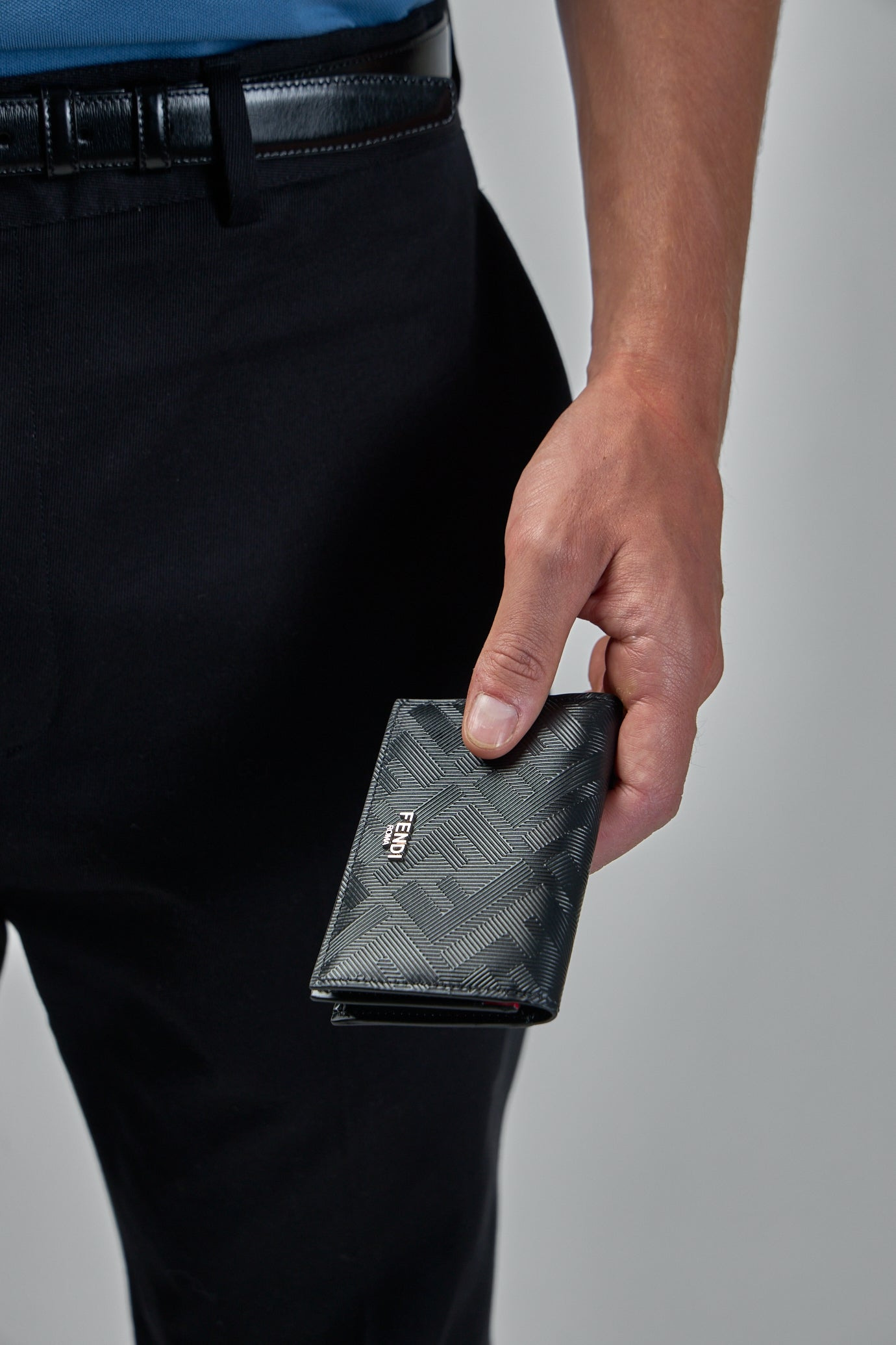 Signature Grained Leather Card Case - 4
