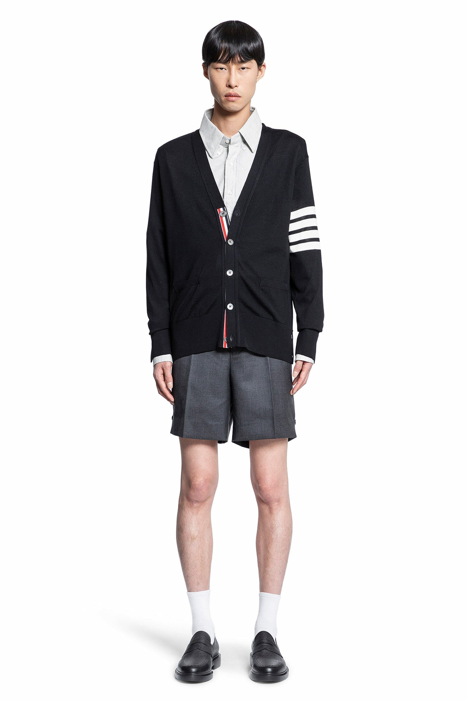 Wool-Classic-V-Neck-Cardigan - 4