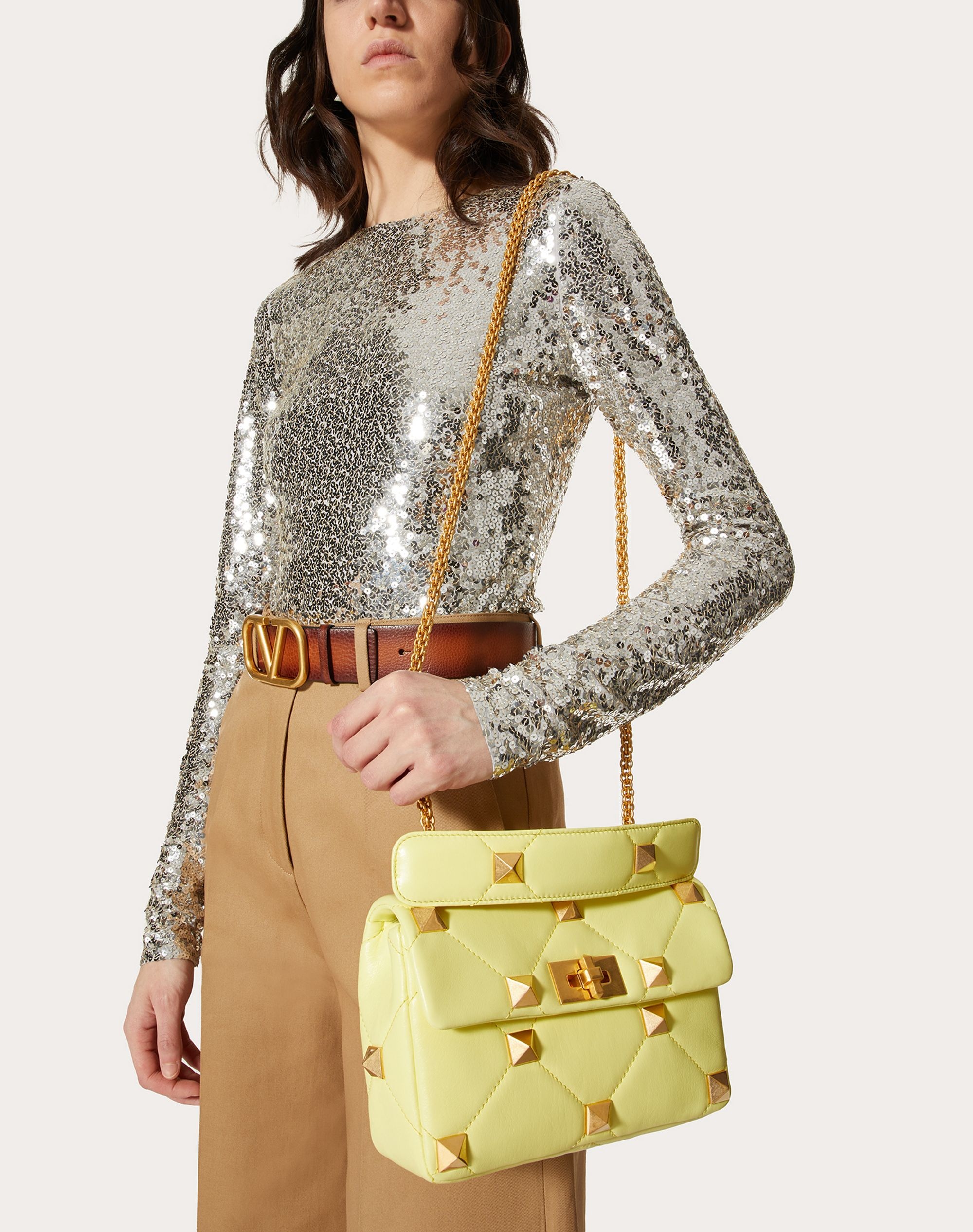Medium Roman Stud The Shoulder Bag in Nappa with Chain - 6