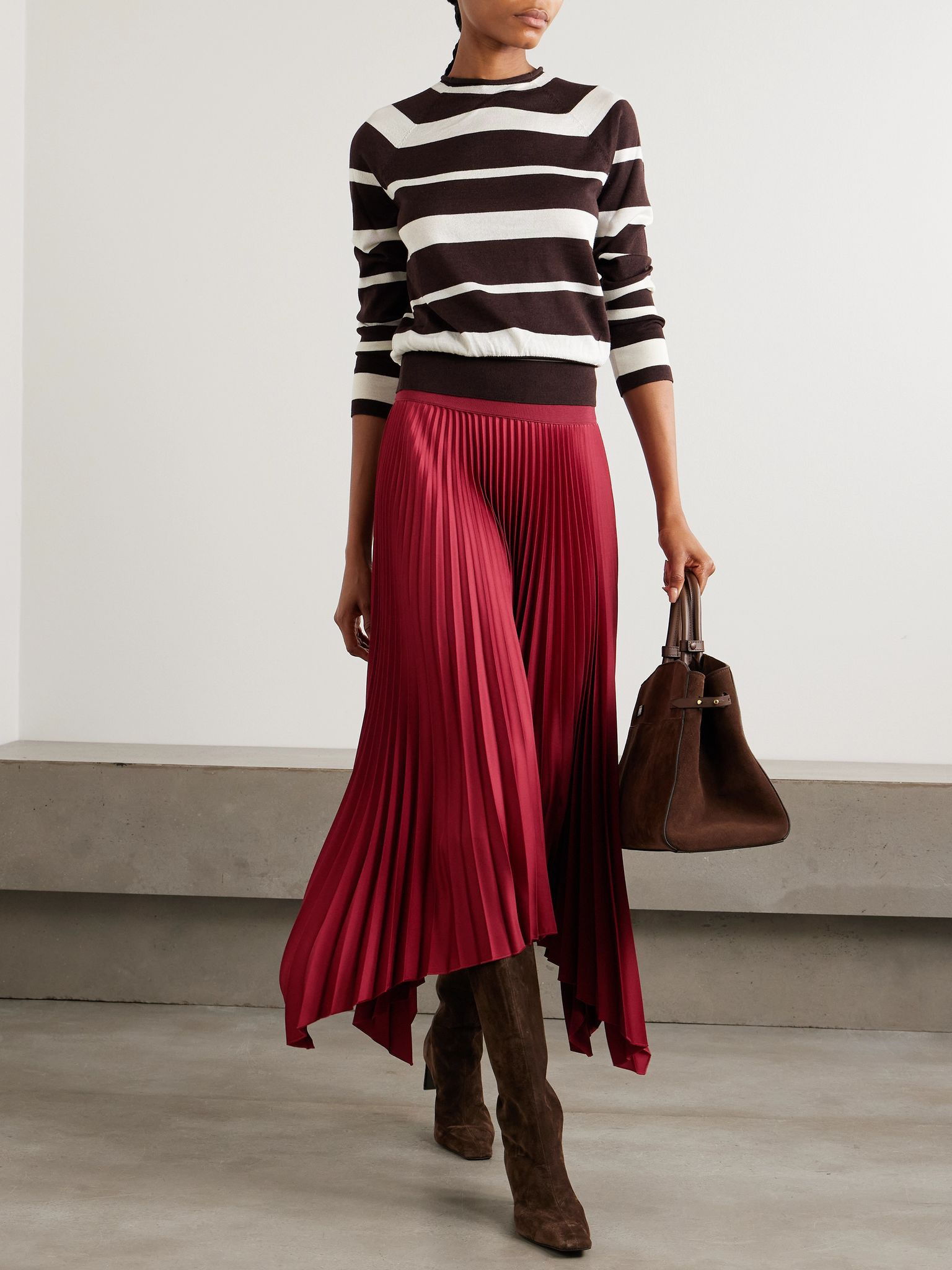 Ade asymmetric recycled plissé-crepe midi skirt Red - 2
