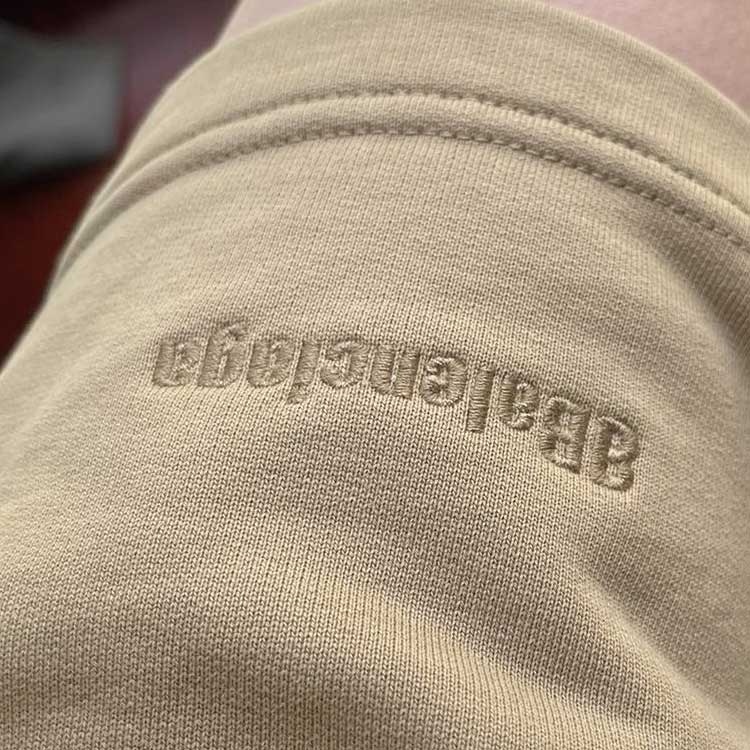 Balenciaga BB Corp Sweat Shorts 'Beige' 676137TKVB59504 - 6