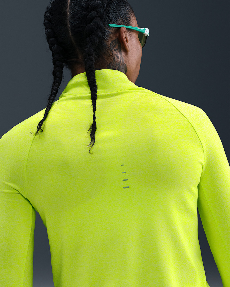 Nike Nike Swift Women's Dri-FIT UV 1/4-Zip Running Top outlook