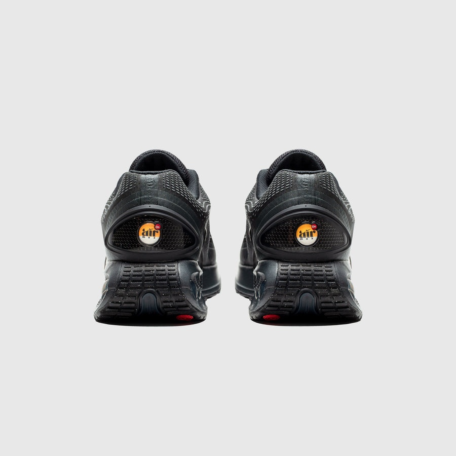AIR MAX DN "SMOKE GREY" - 4