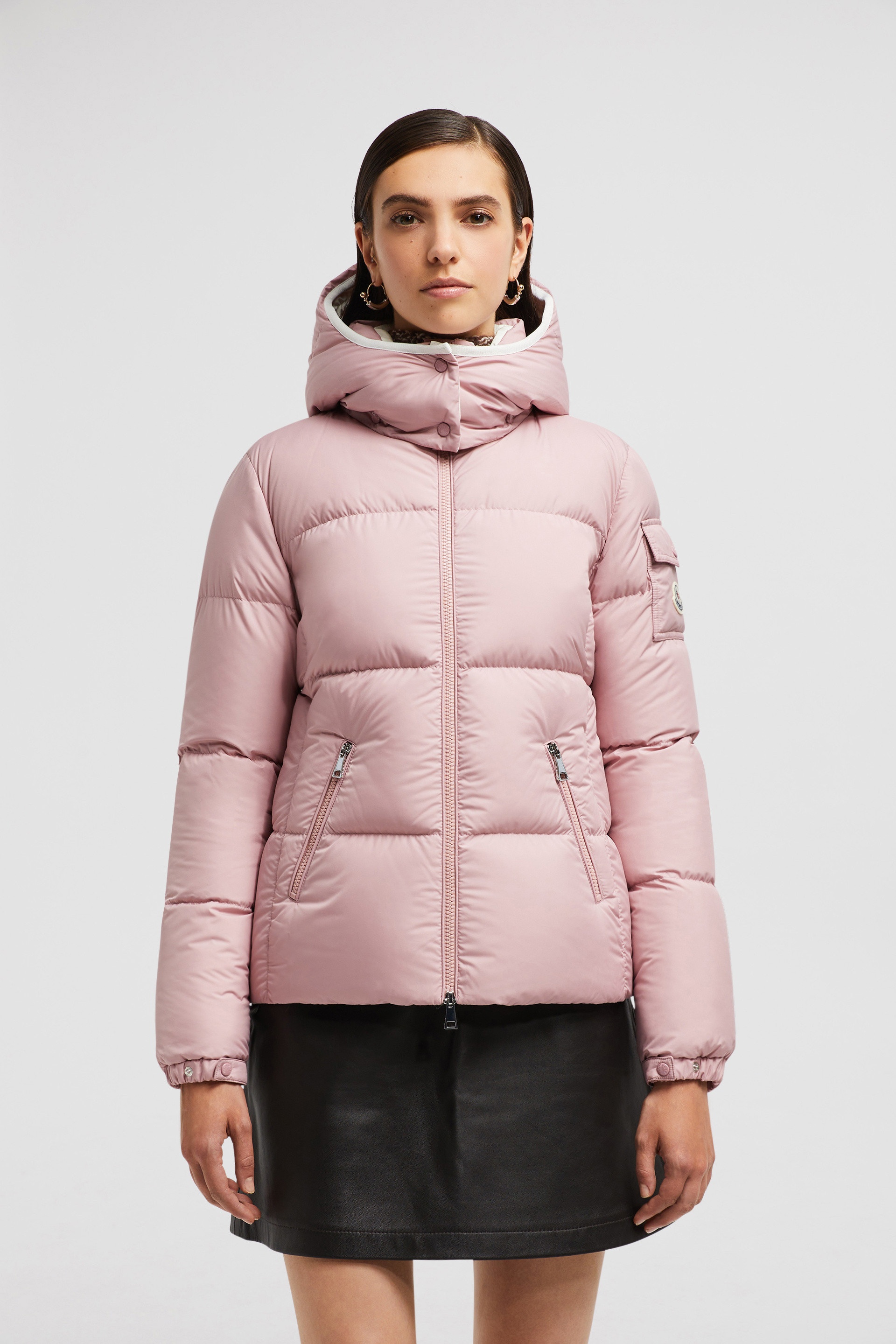 【MONCLER】FOURMINES DOWN JACKET 20196ece-0bcc-4023-81fd-