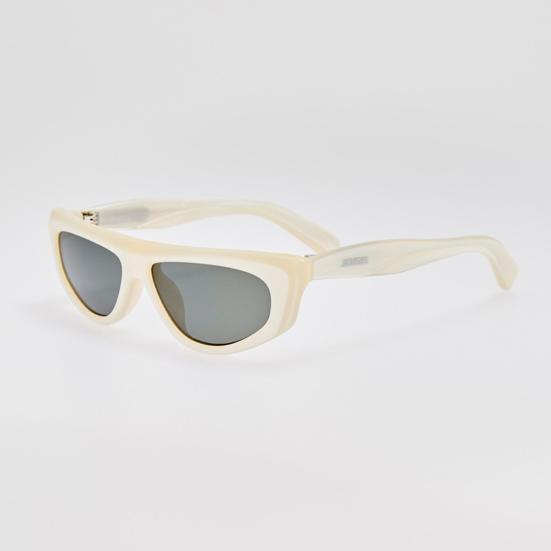 LINDA FARROW Casco Sunglasses in Metallic Pearl outlook