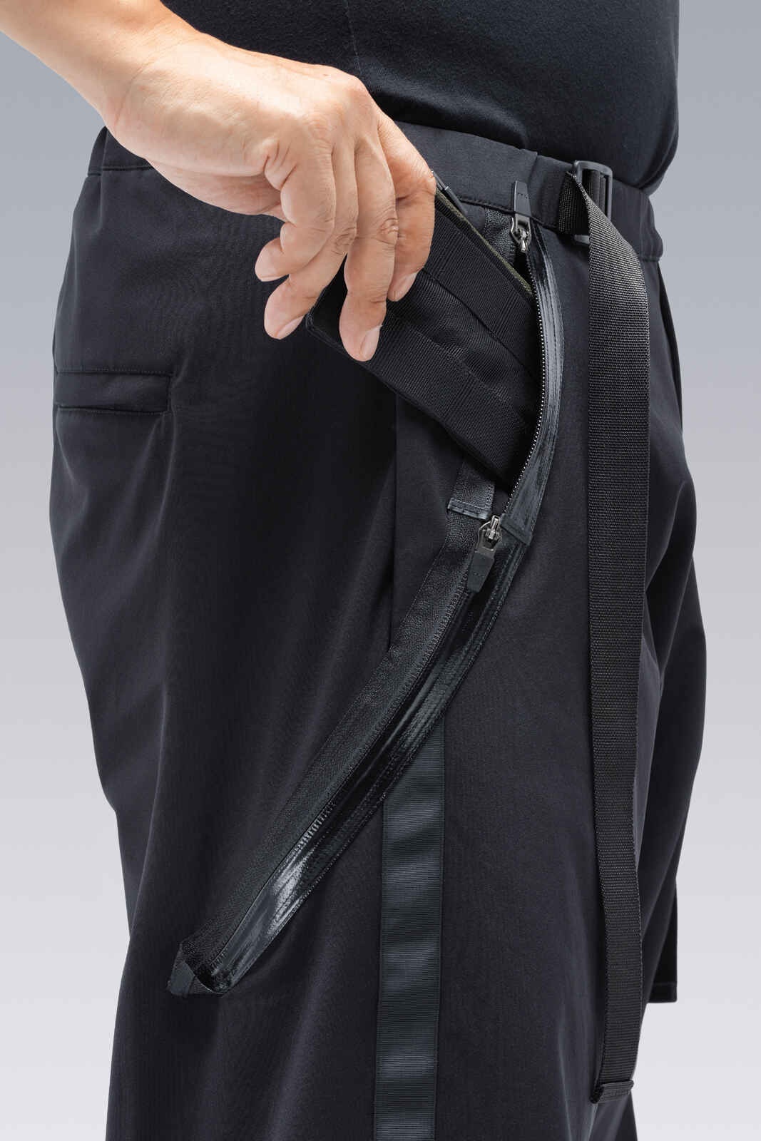 P35-DS schoeller® Dryskin Drawcord Cargo Trouser Black - 14