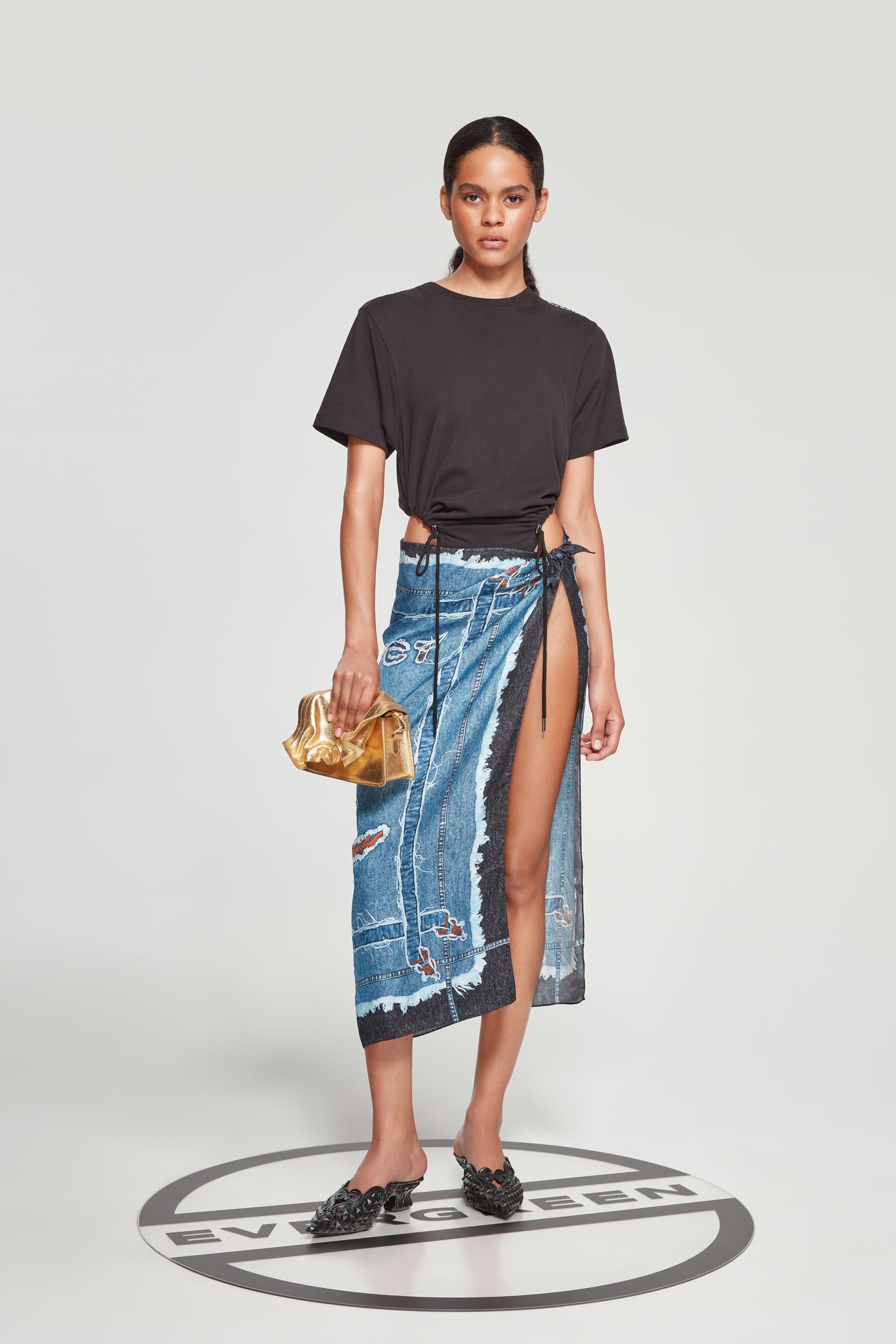 Classic Ruched Body T-shirt - 2