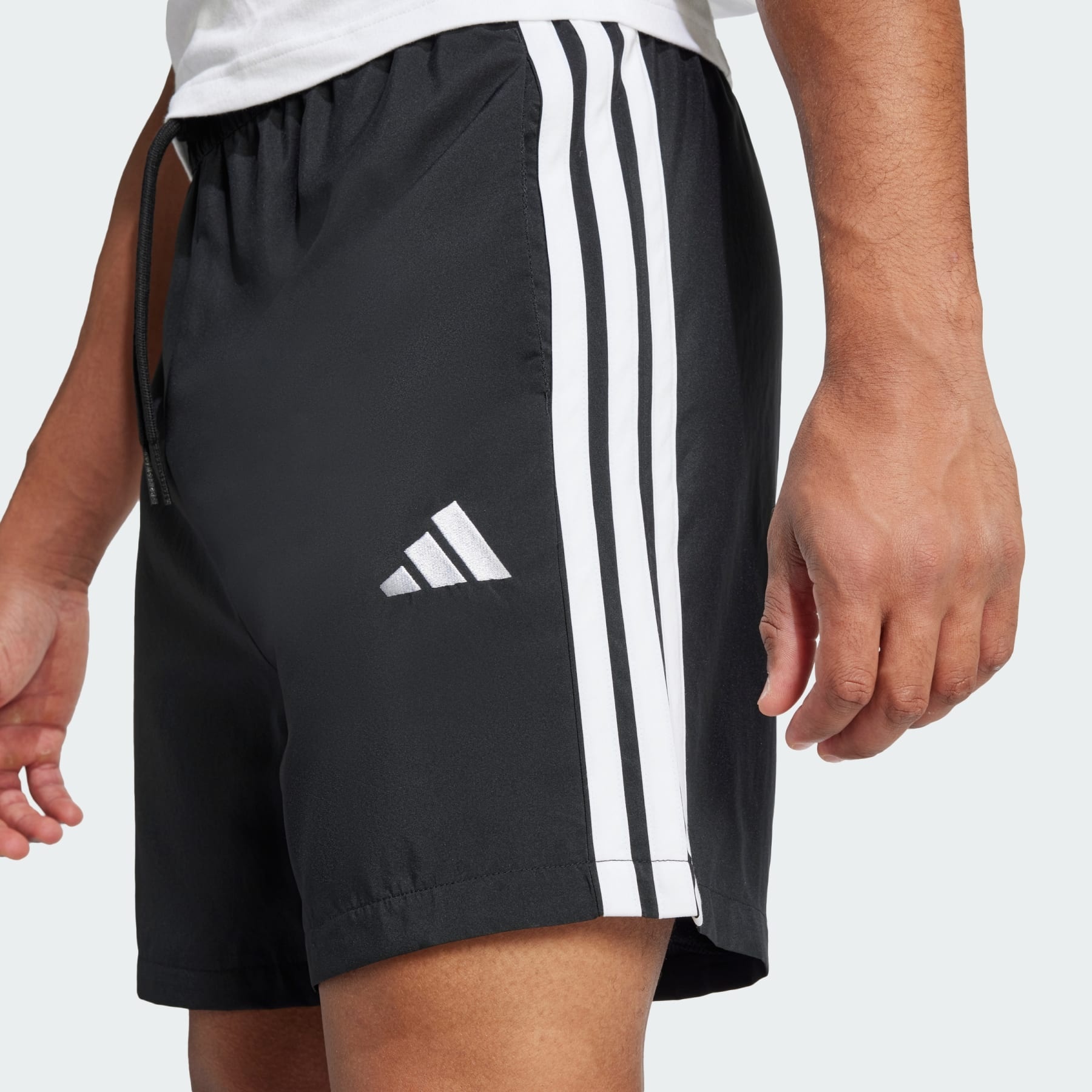 Essential 3-Stripes Chelsea Shorts - 6