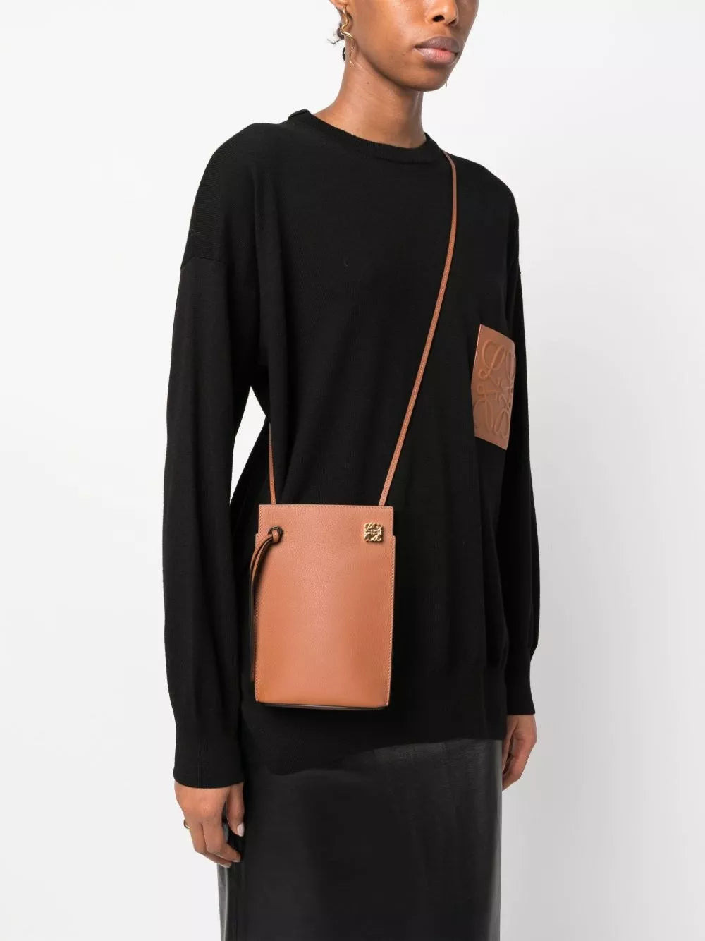 LOEWE Dice Pocket Embellished Shoulder Bag - 2