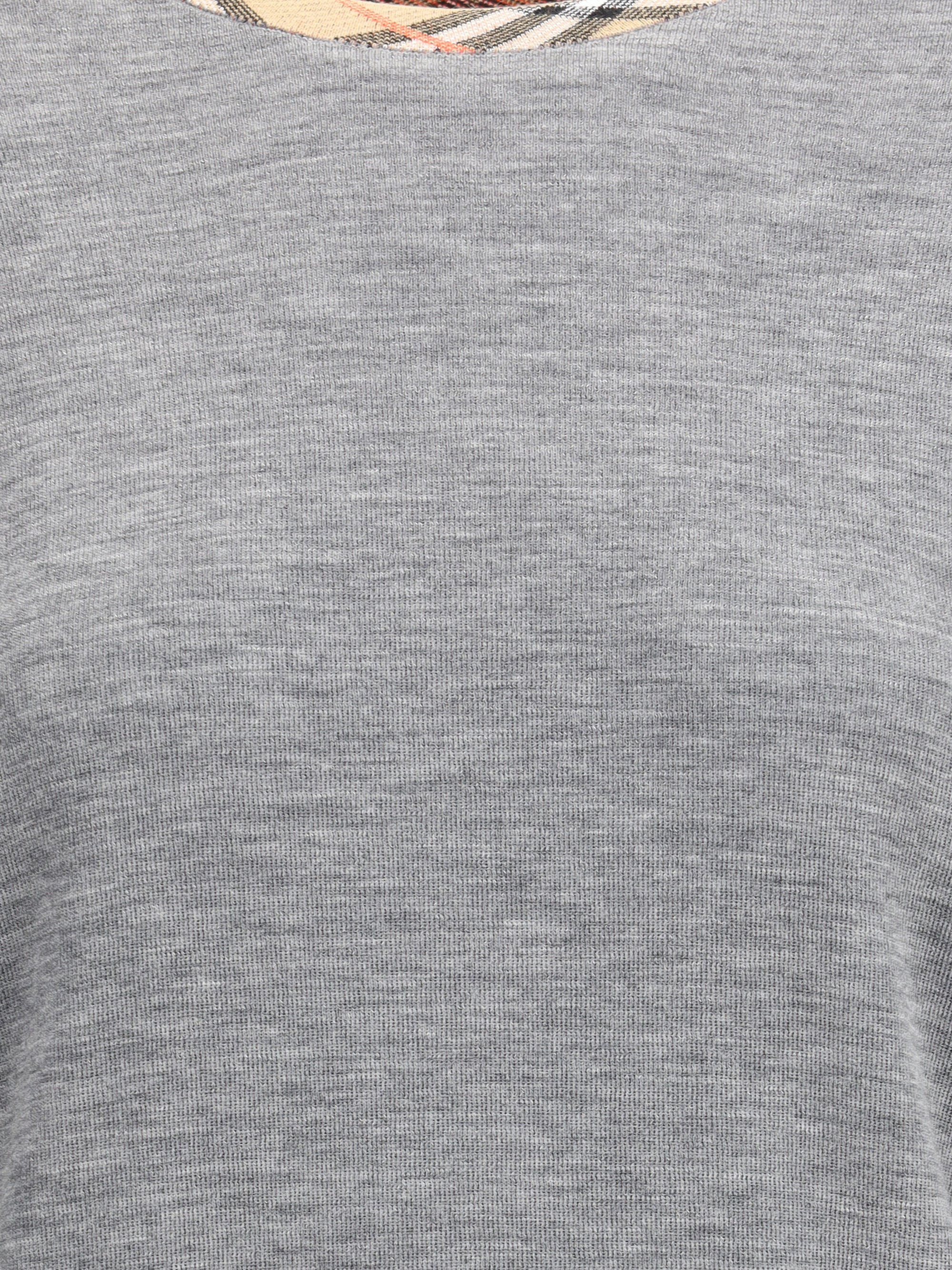 Burberry Women Knit Roundneck - 3