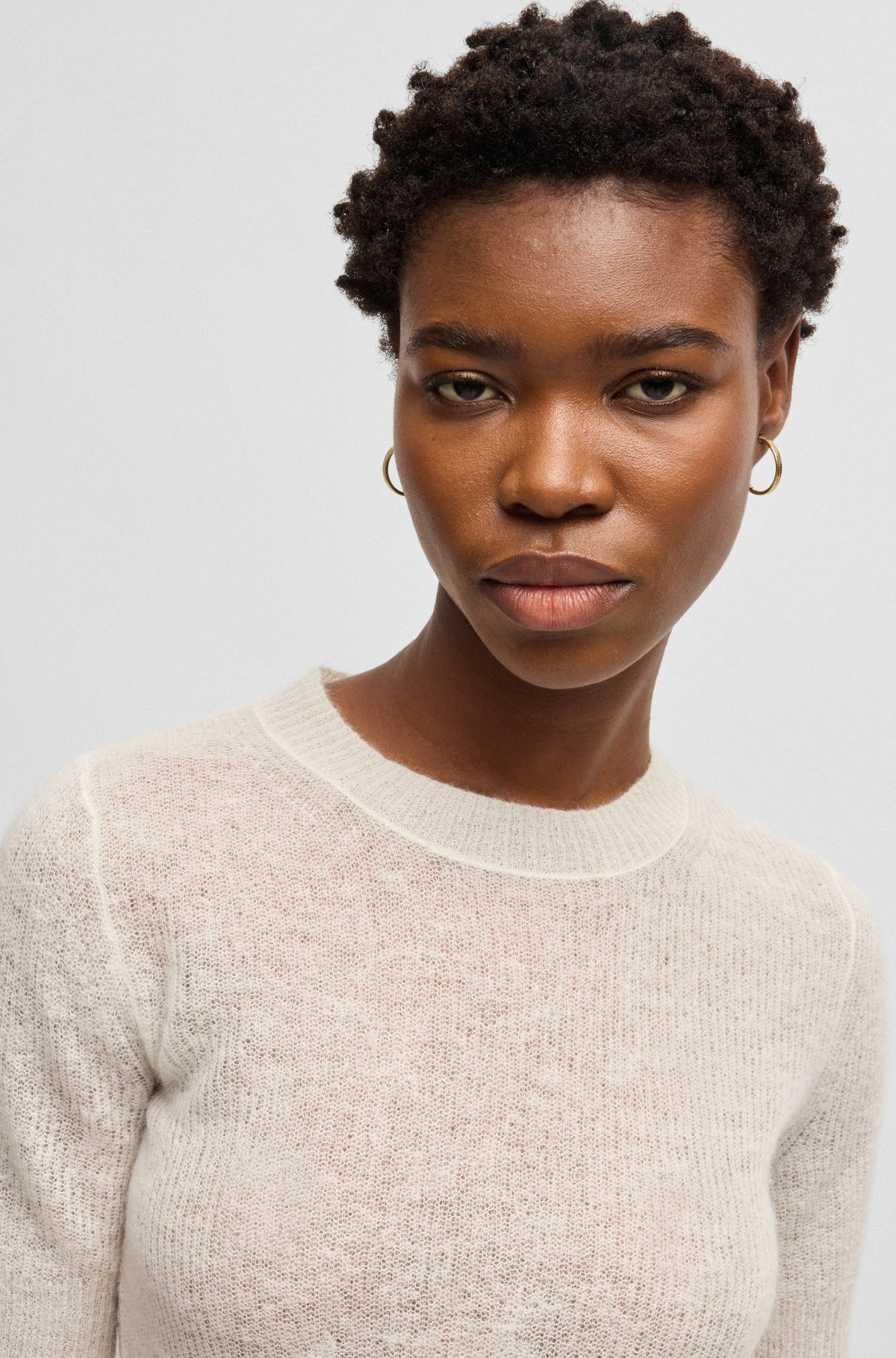 CROPPED-SLEEVE KNITTED SWEATER IN TEXTURED WOOL - 5