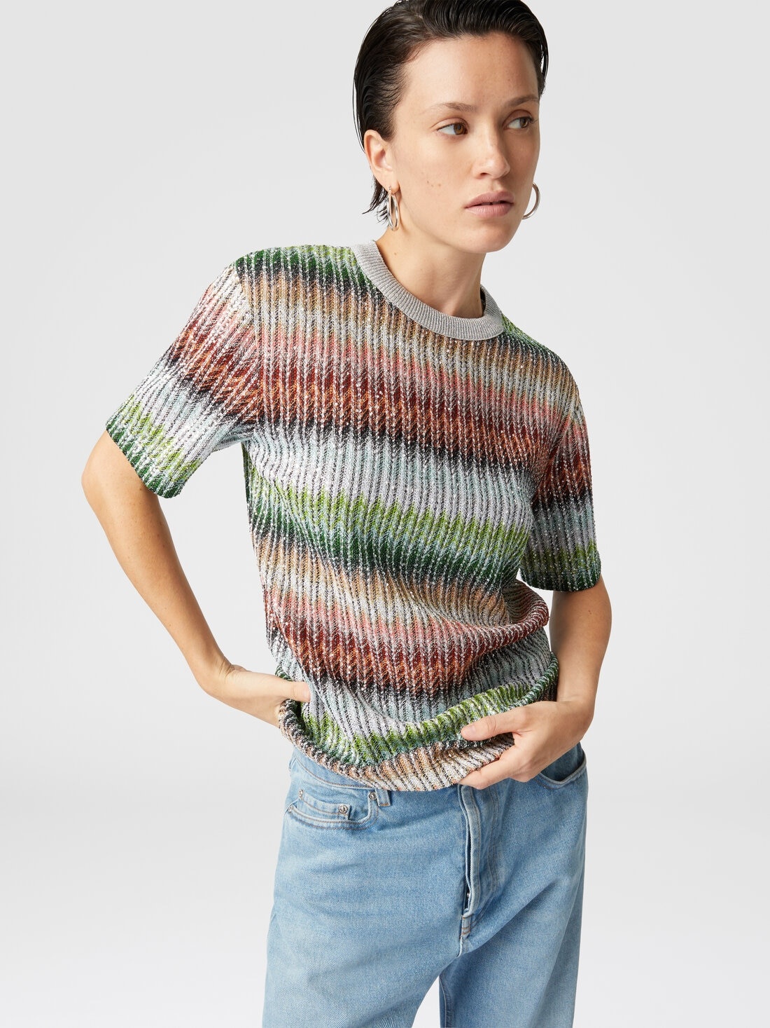 Crewneck T-shirt in gradient zigzag knit with sequins - 4
