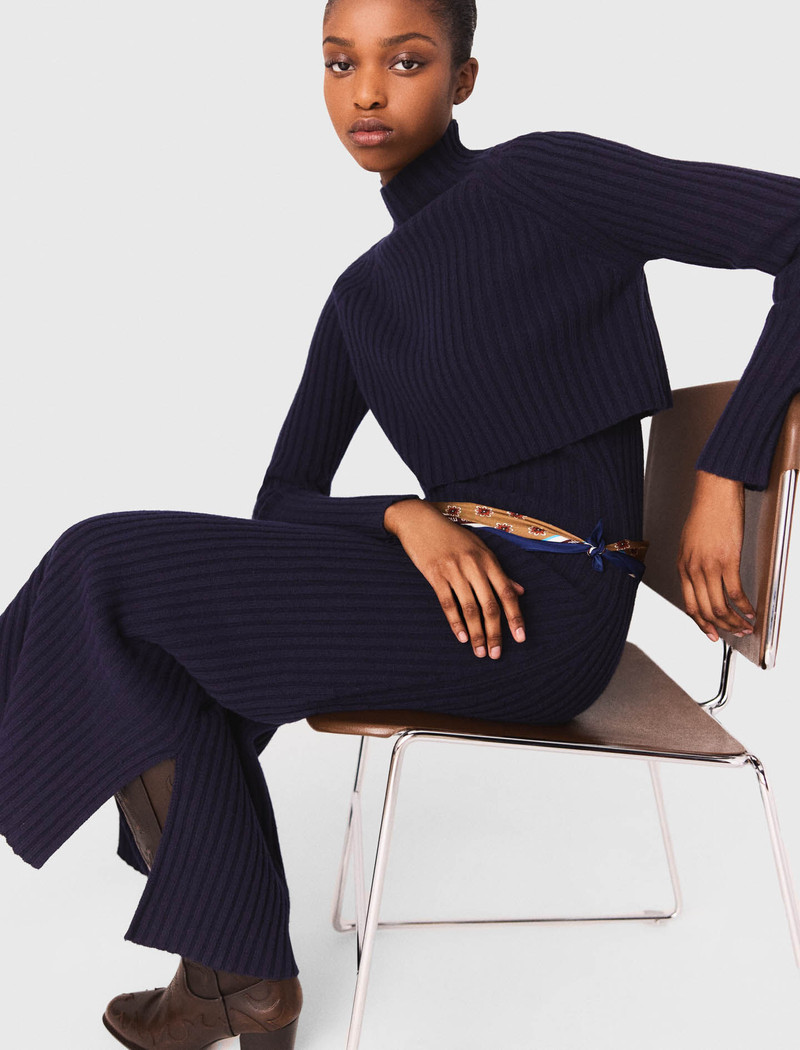Knit maxi dress with removable sweater 6