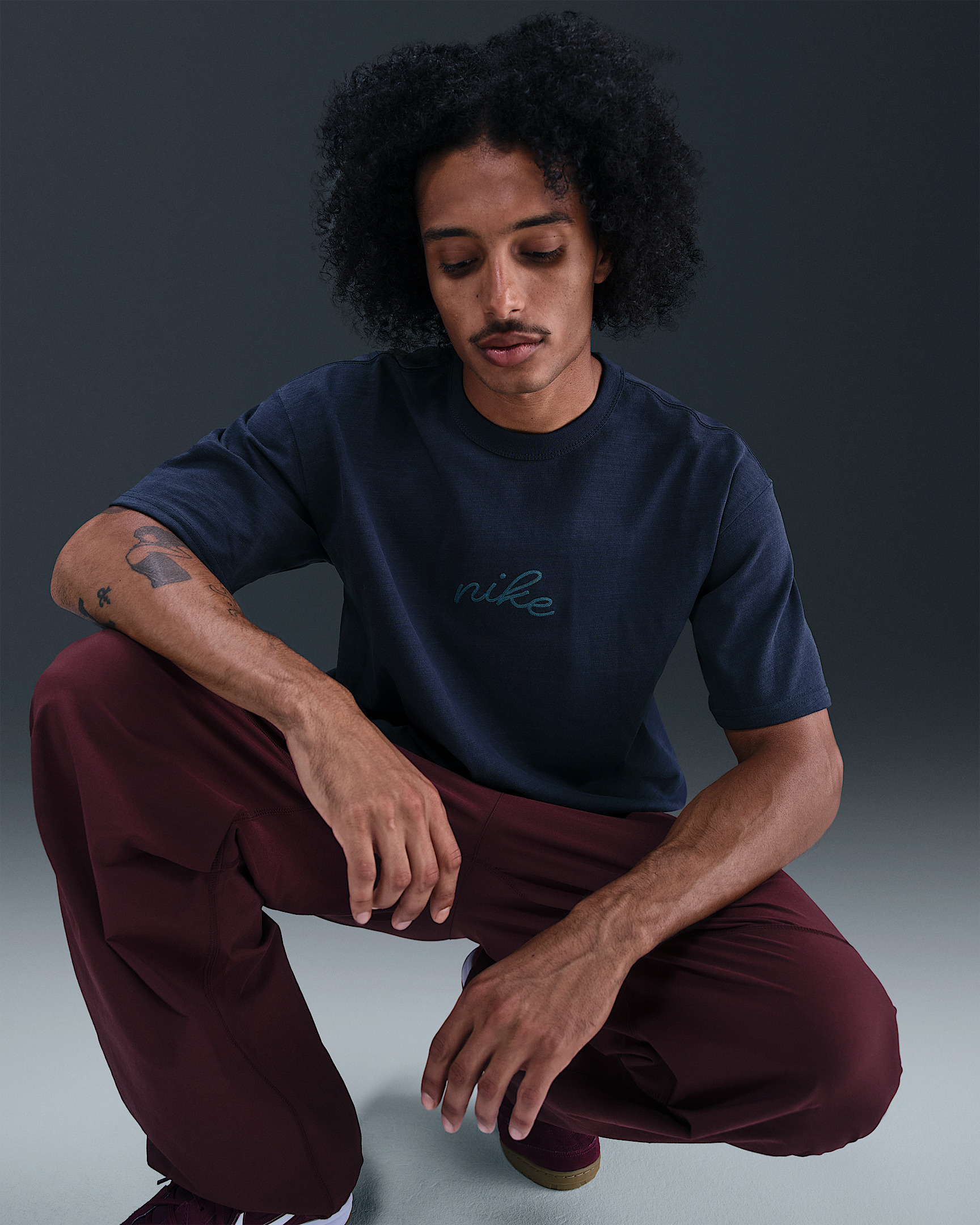 Nike Sportswear Premium Essentials Men's T-shirt - 3