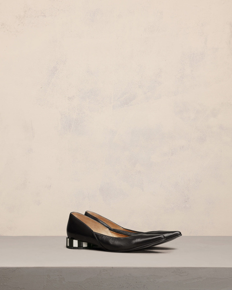 POINTED TOE PLEATED SHOES 3