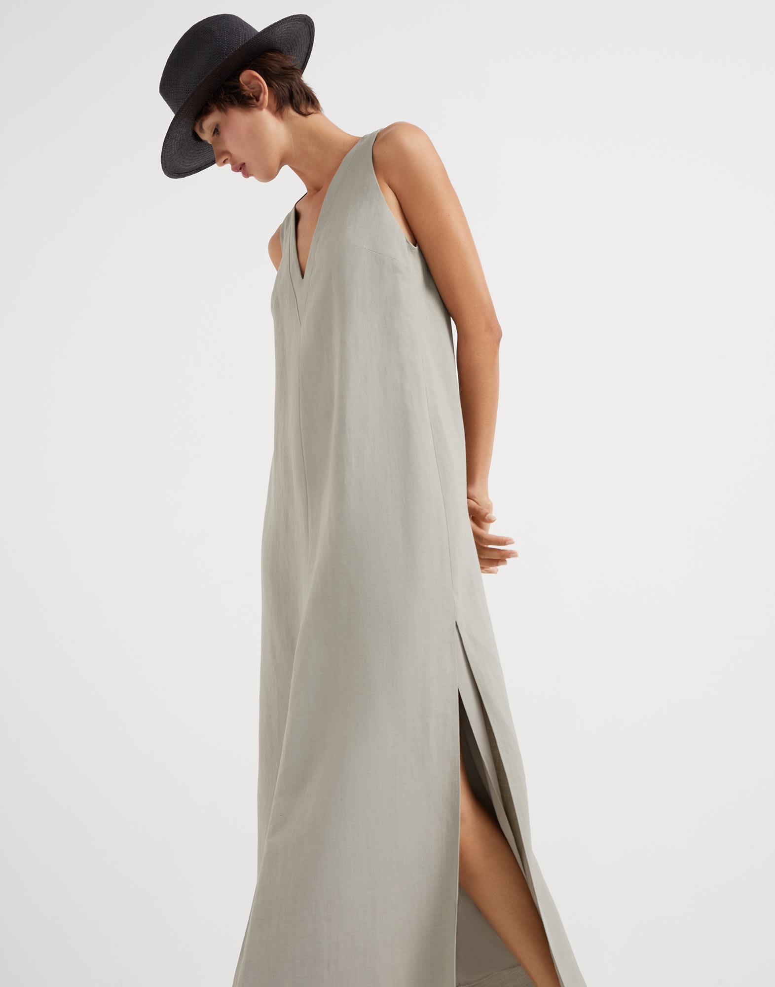 Viscose and linen fluid twill dress with monili - 4