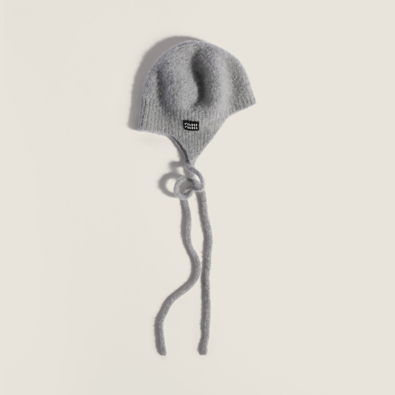 Wool and cashmere hat 1