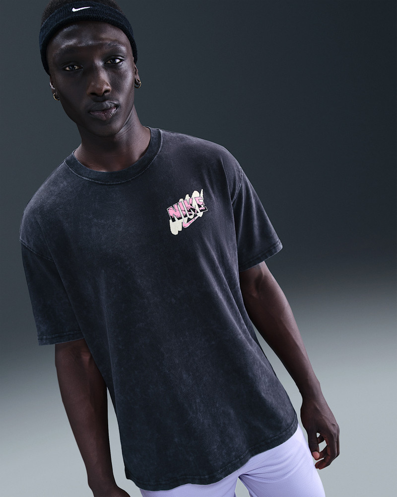 Nike Men's Basketball T-Shirt 1