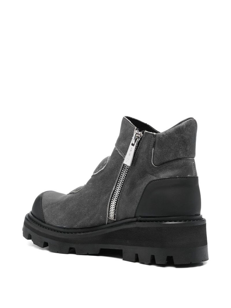 Aeon cracked boots 3