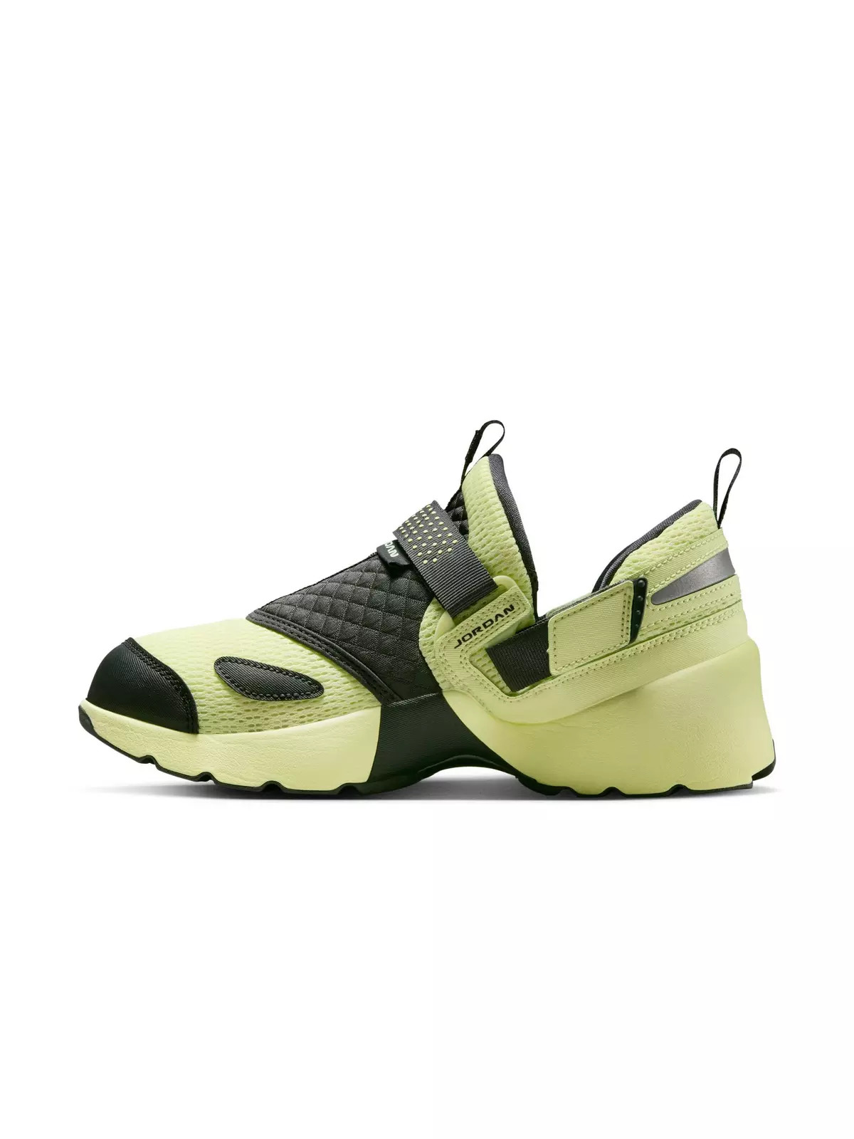 Trunner LX "Luminous Green" Women's Shoe - 11