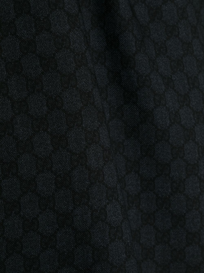 GUCCI GG jacquard knitted scarf with Web outlook