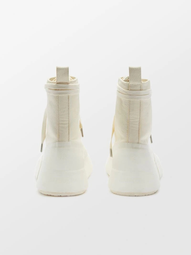 LEATHER MIX HI-TOP SNEAKER 4