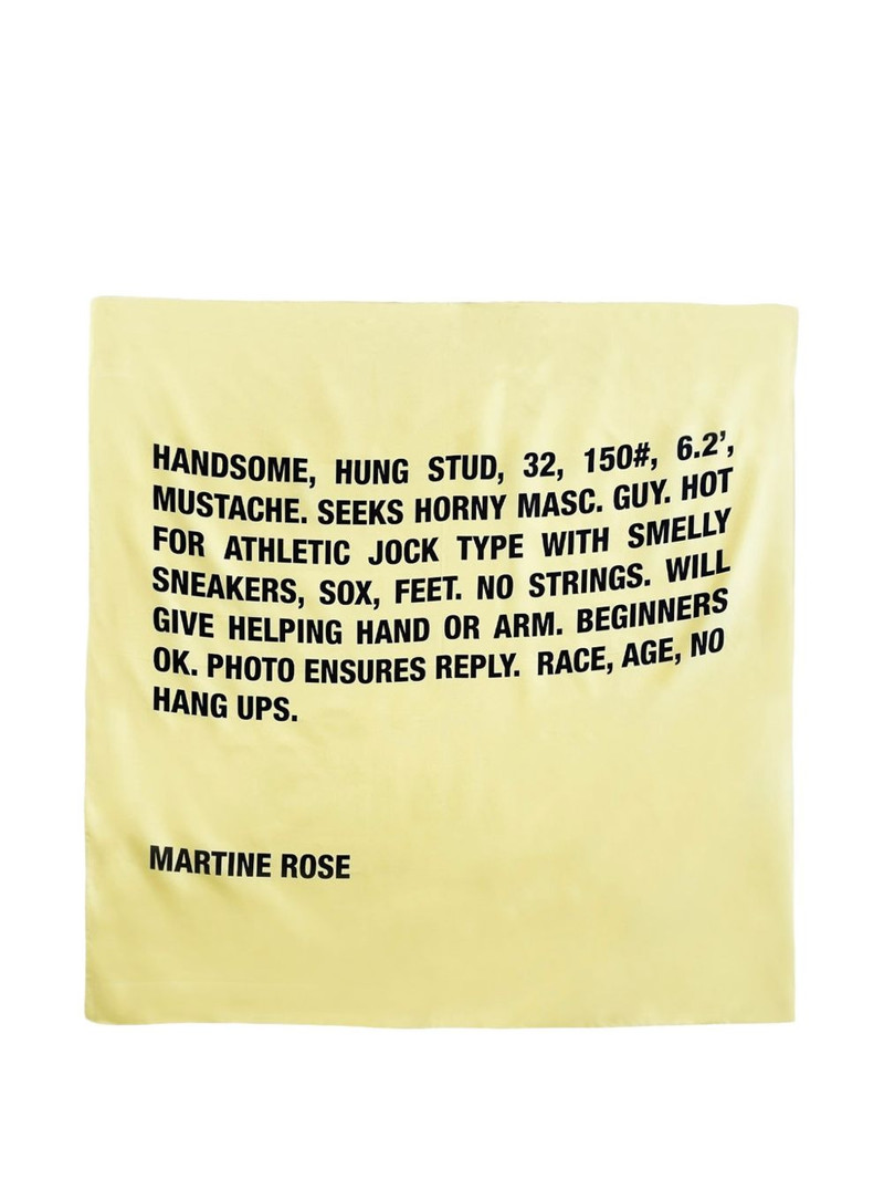 logo scarf 1