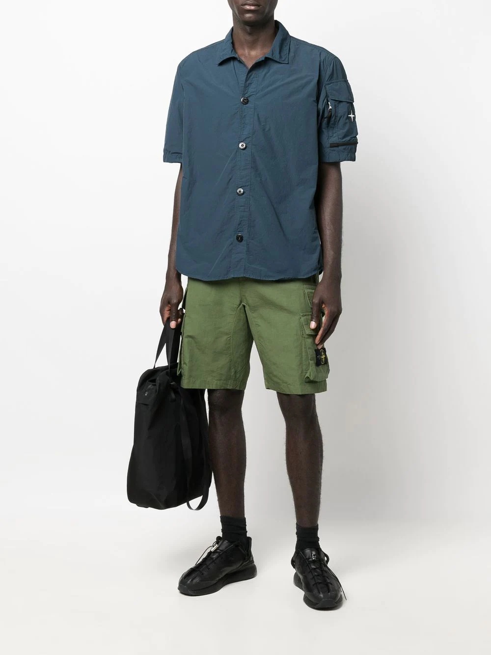 Compass-patch cargo shorts - 2