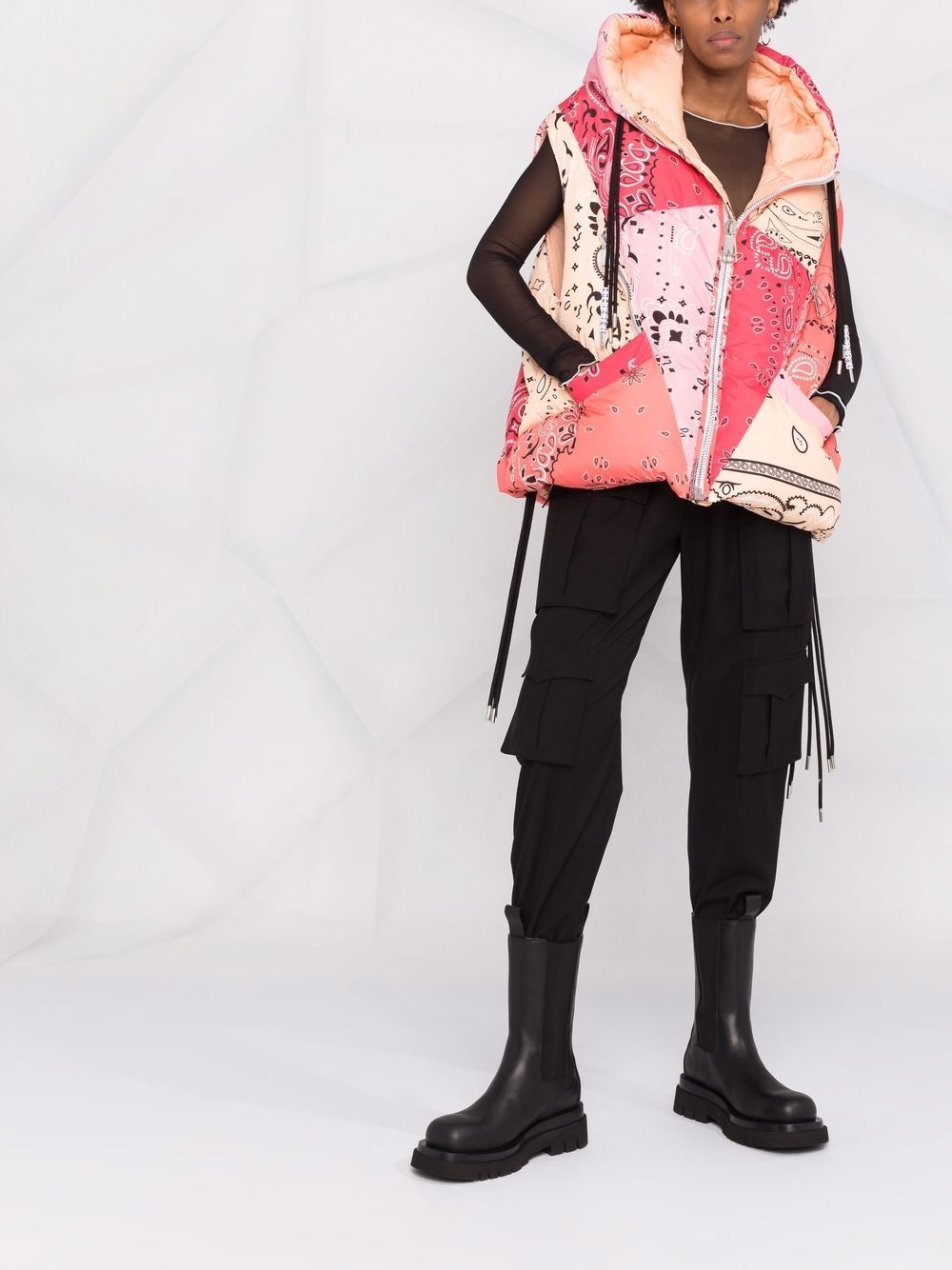 bandana-print padded gilet - 2