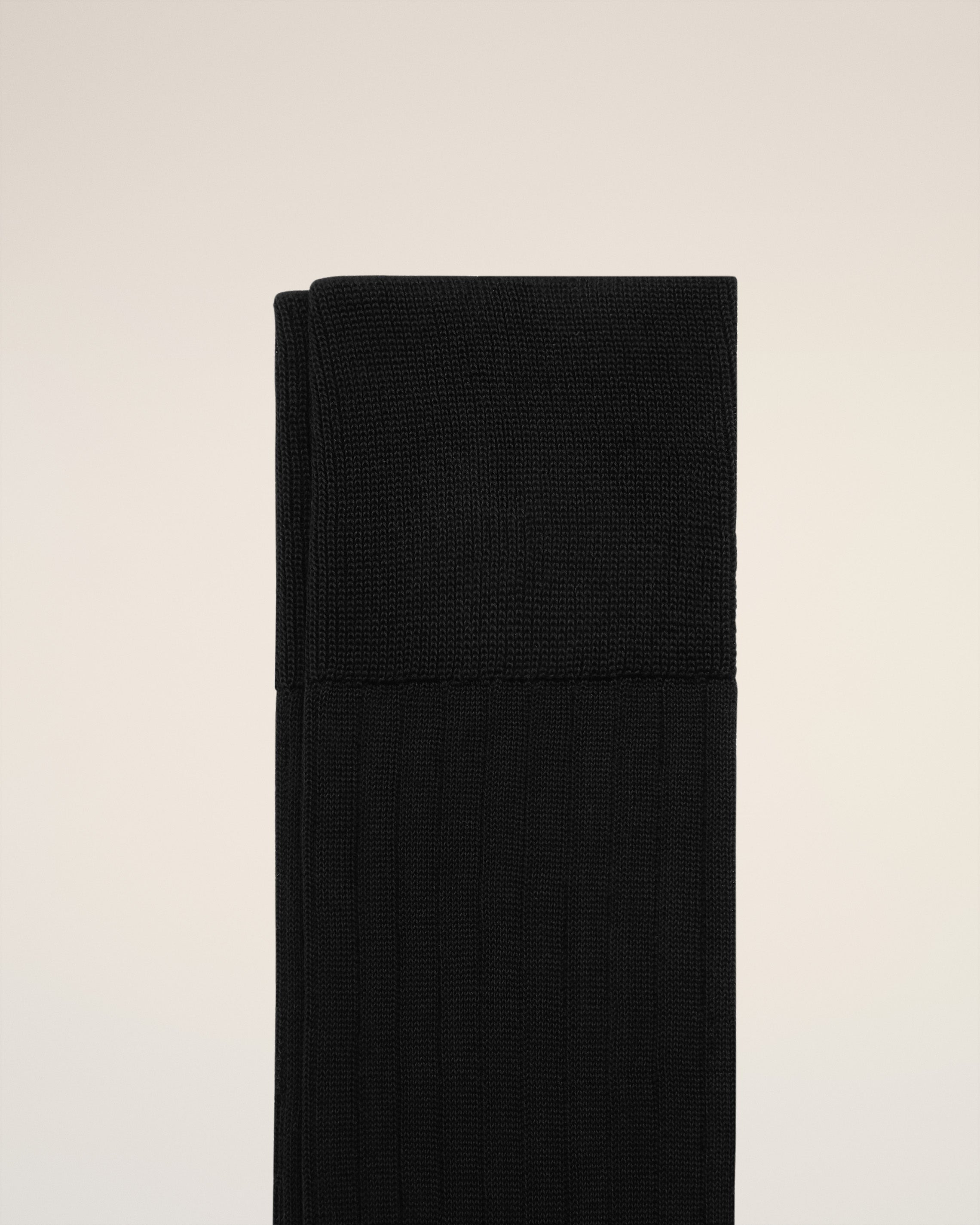 BLACK COTTON AMI DE COEUR PLATE SOCKS - 3