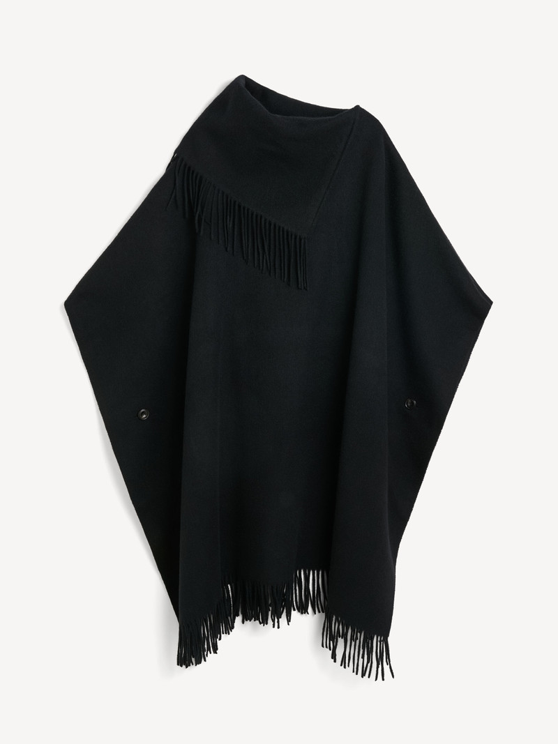Turtlo wool poncho 1