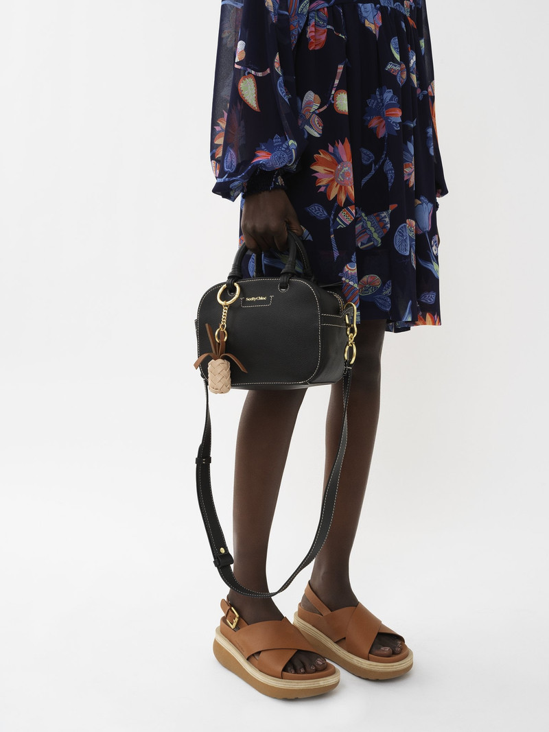 SMALL CECILYA BOWLING BAG 4