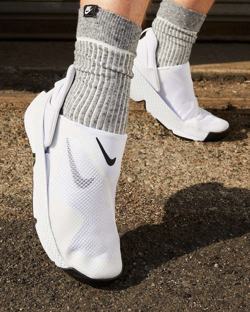 Nike Nike Go FlyEase Easy On/Off Shoes outlook